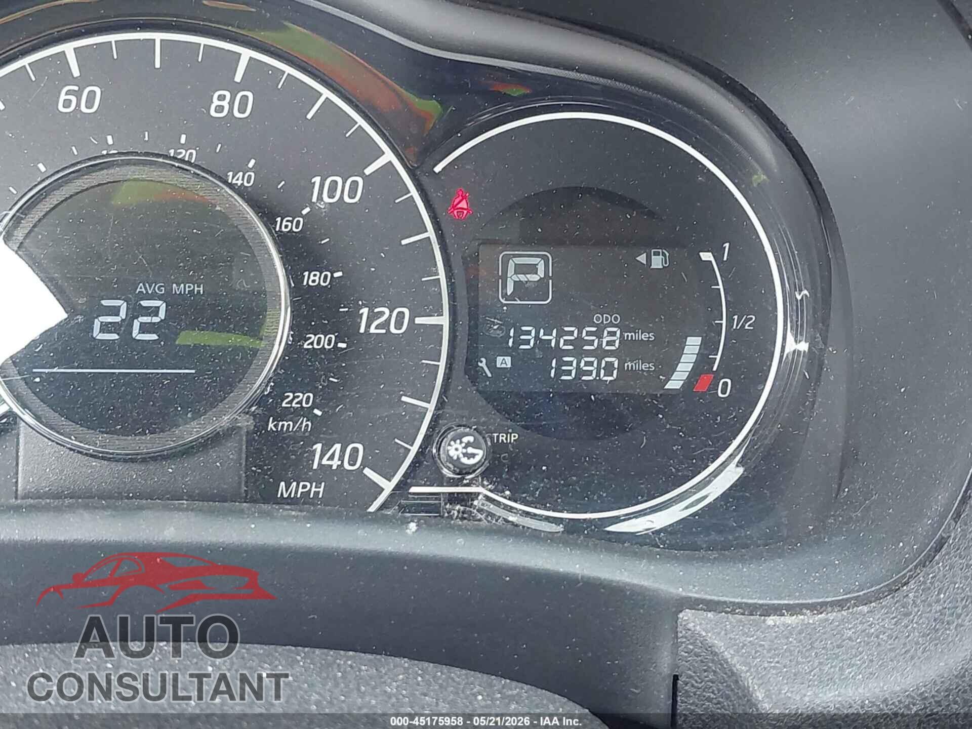 NISSAN VERSA NOTE 2017 - 3N1CE2CP1HL367302
