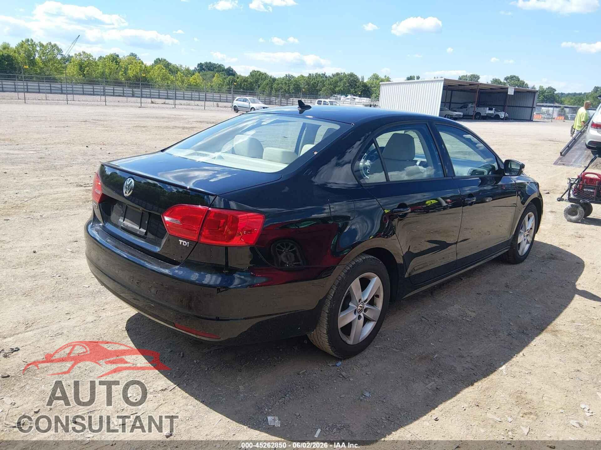 VOLKSWAGEN JETTA 2012 - 3VW3L7AJ3CM471045