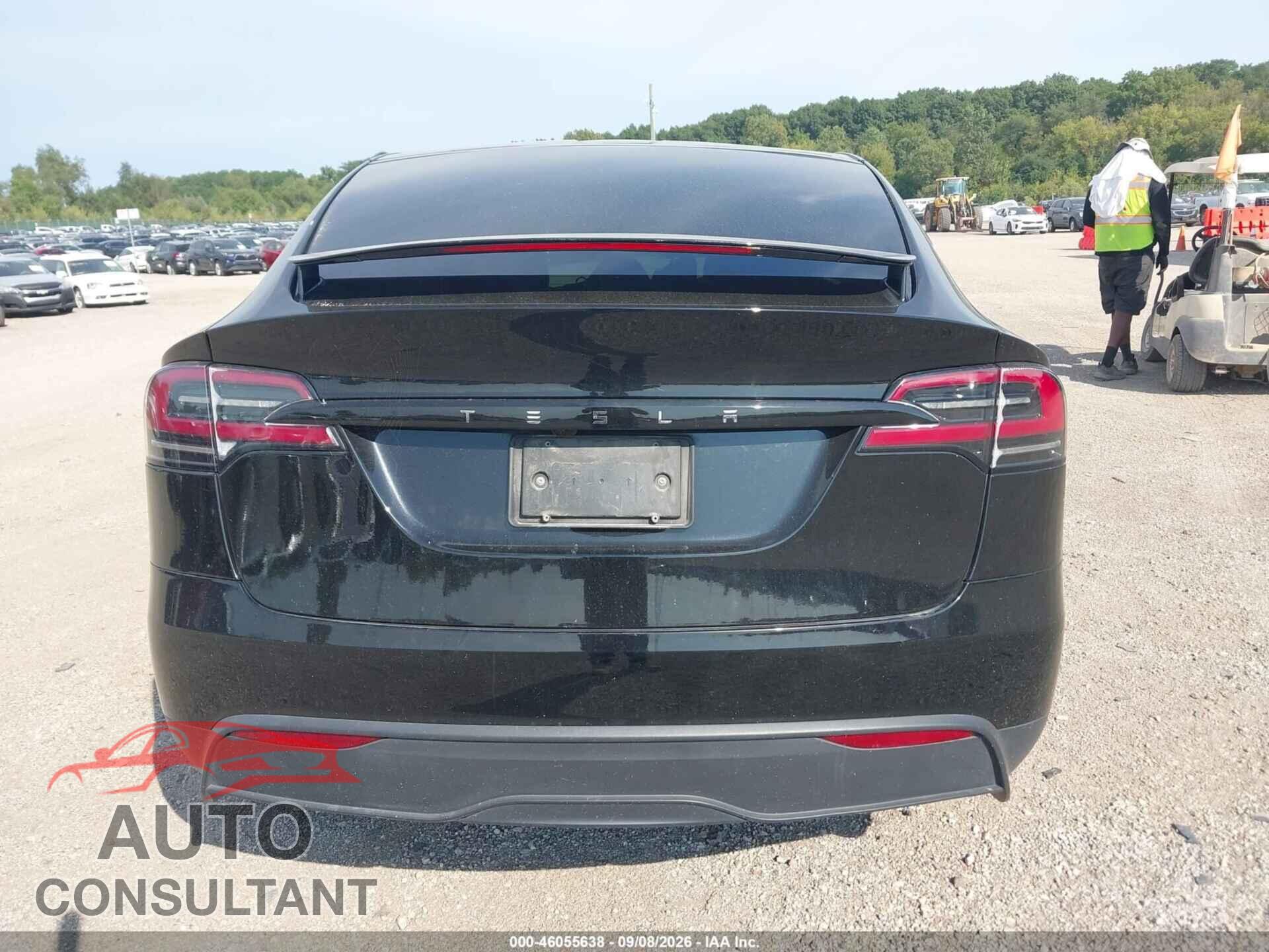 TESLA MODEL X 2023 - 7SAXCDE5XPF403435