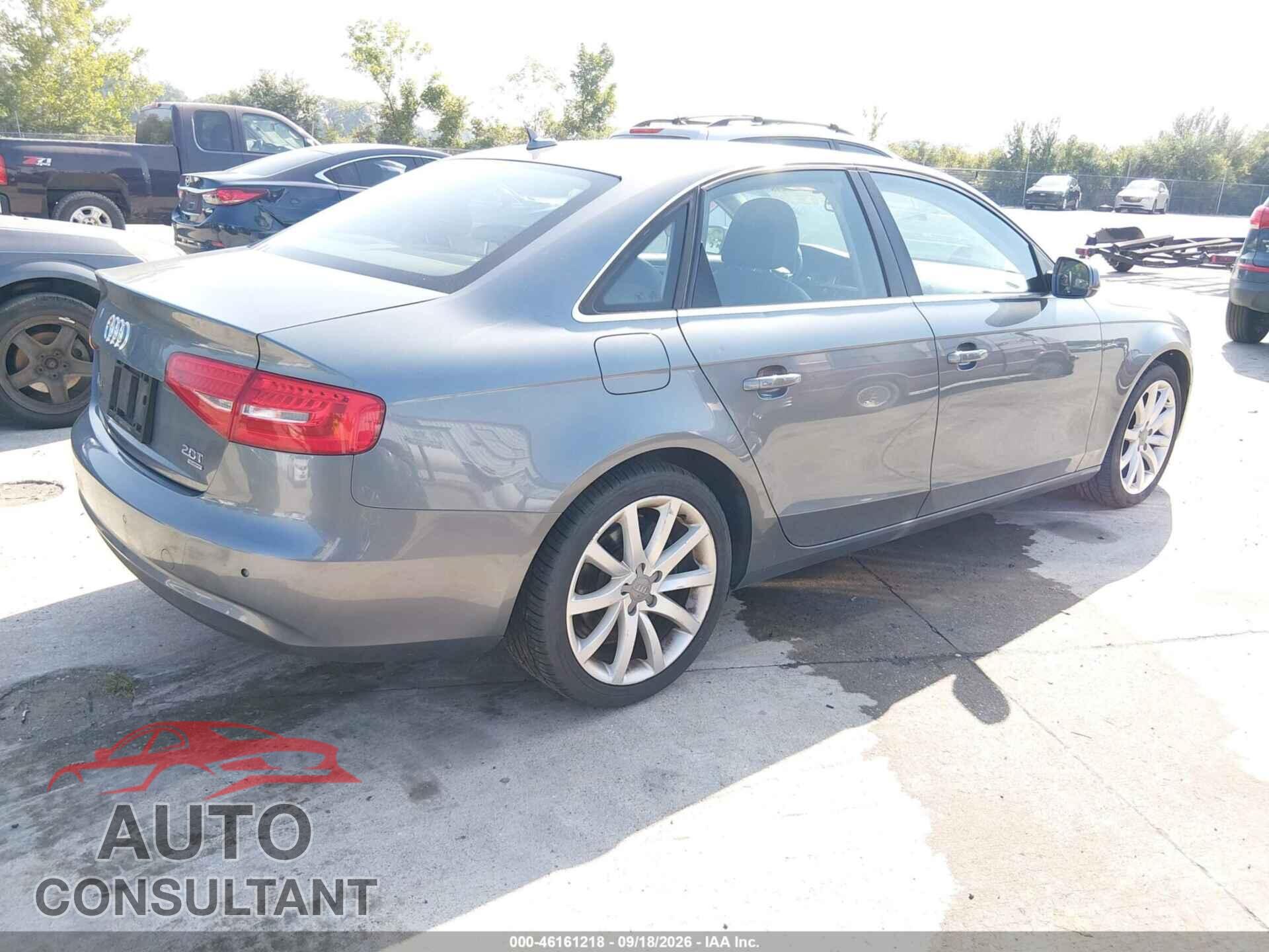 AUDI A4 2013 - WAUFFAFL2DN030851