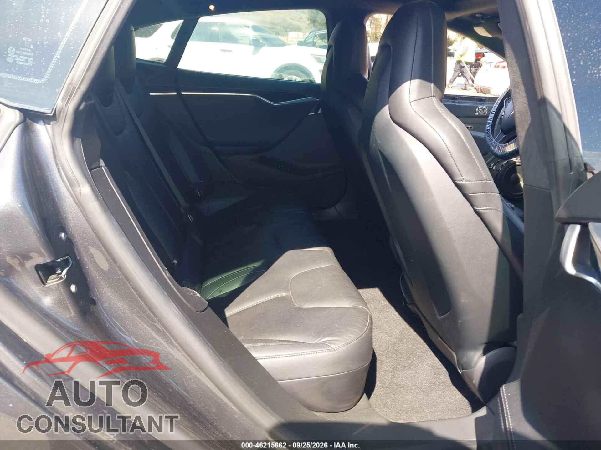 TESLA MODEL S 2016 - 5YJSA1E43GF142815