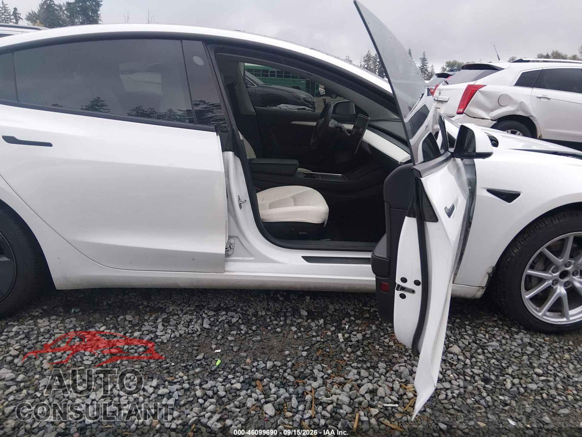 TESLA MODEL 3 2022 - 5YJ3E1EA3NF121412