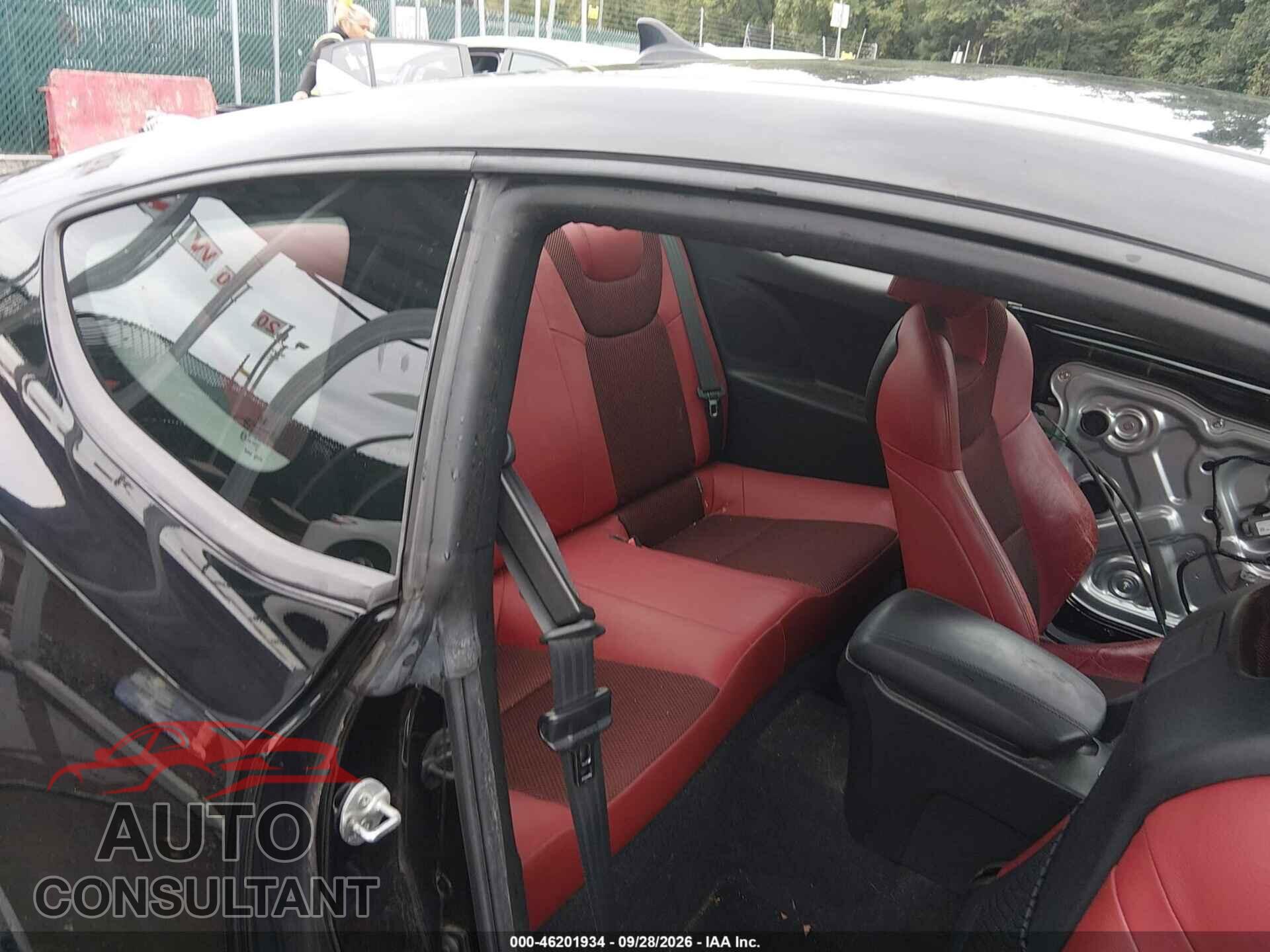 HYUNDAI GENESIS 2013 - KMHHT6KD6DU111482