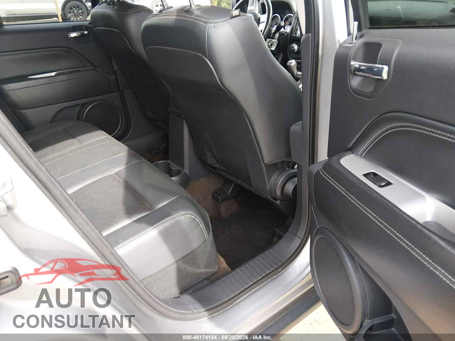 JEEP COMPASS 2015 - 1C4NJDEB1FD131024