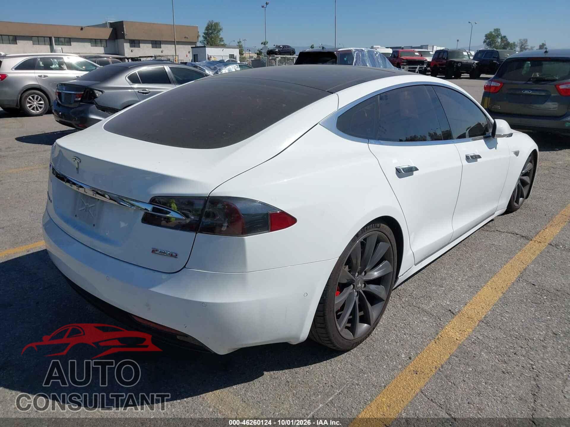 TESLA MODEL S 2016 - 5YJSA1E46GF144879