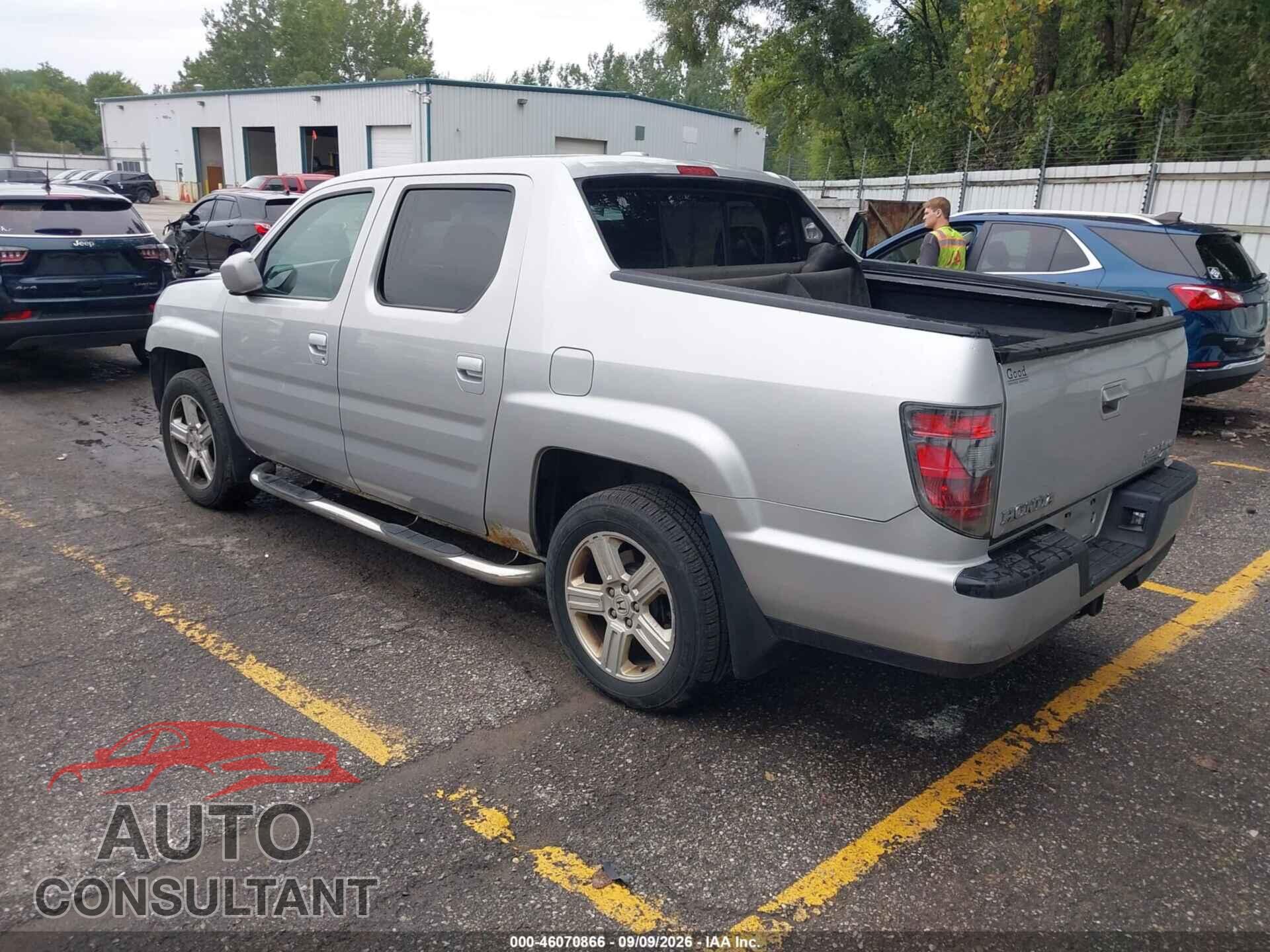 HONDA RIDGELINE 2013 - 5FPYK1F54DB502000