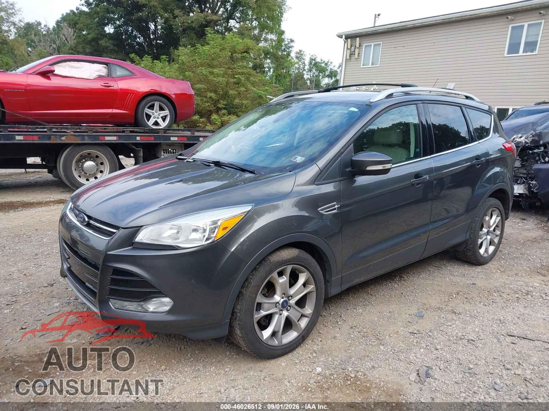 FORD ESCAPE 2016 - 1FMCU9JX1GUC04323