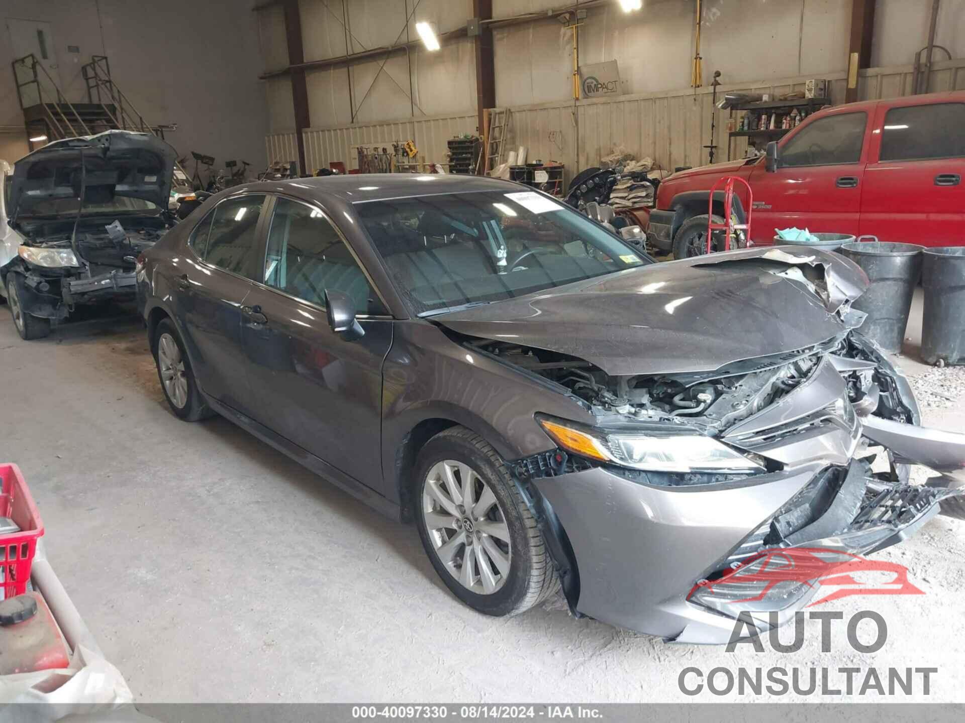 TOYOTA CAMRY 2020 - 4T1C11AK1LU363237