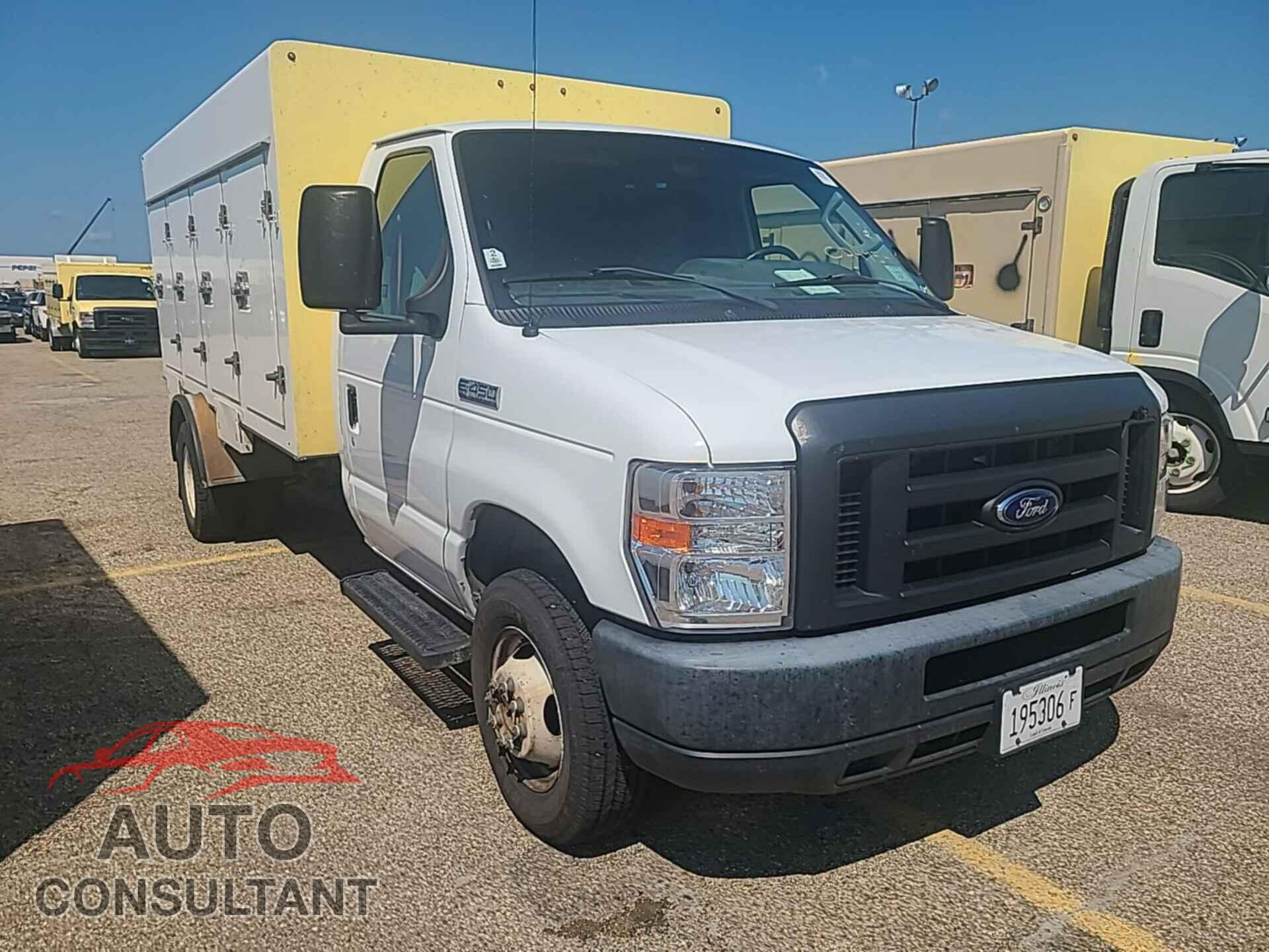 FORD ECONOLINE 2018 - 1FDXE4FS7JDC24954