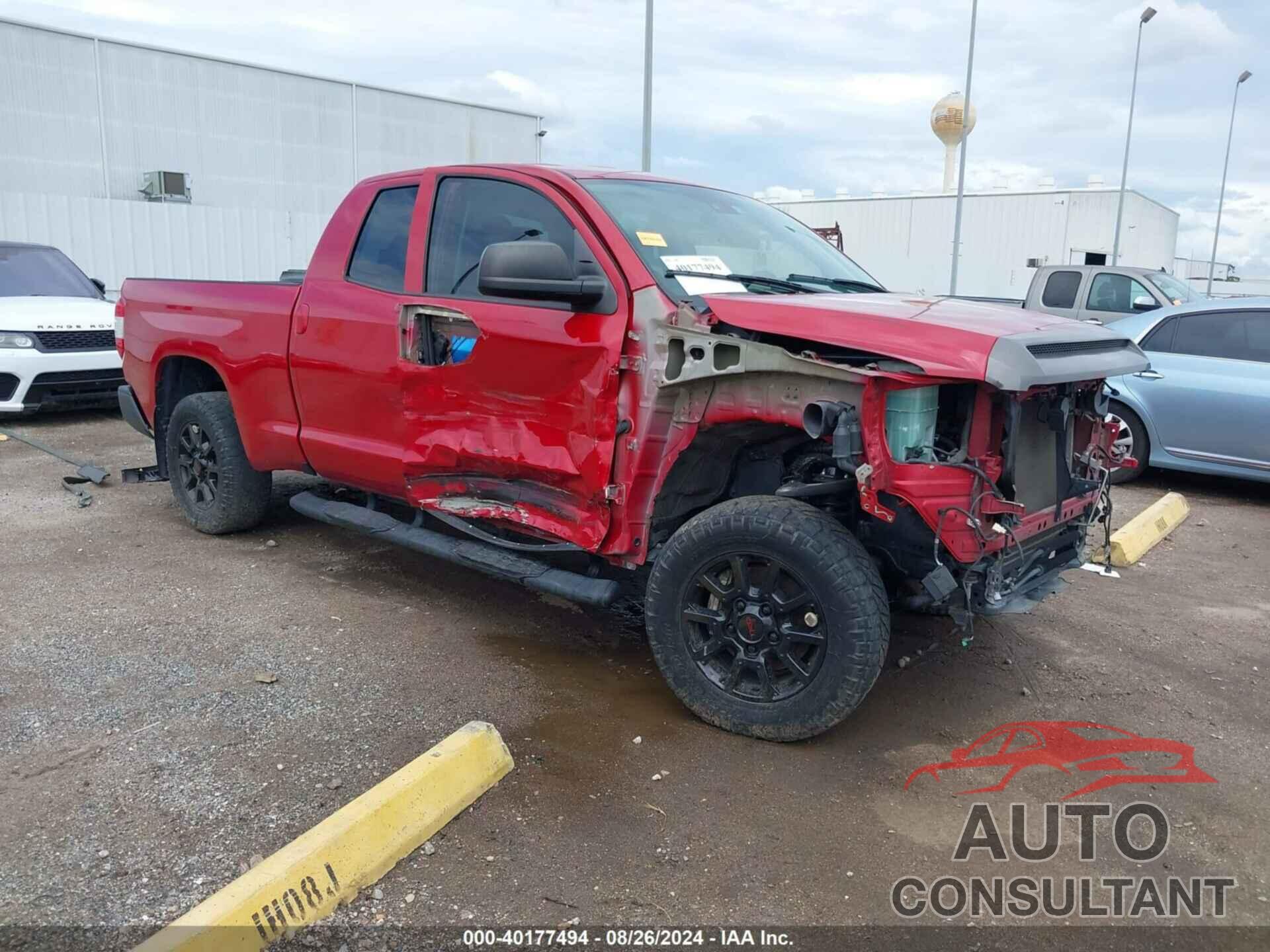 TOYOTA TUNDRA 2021 - 5TFRY5F11MX280828