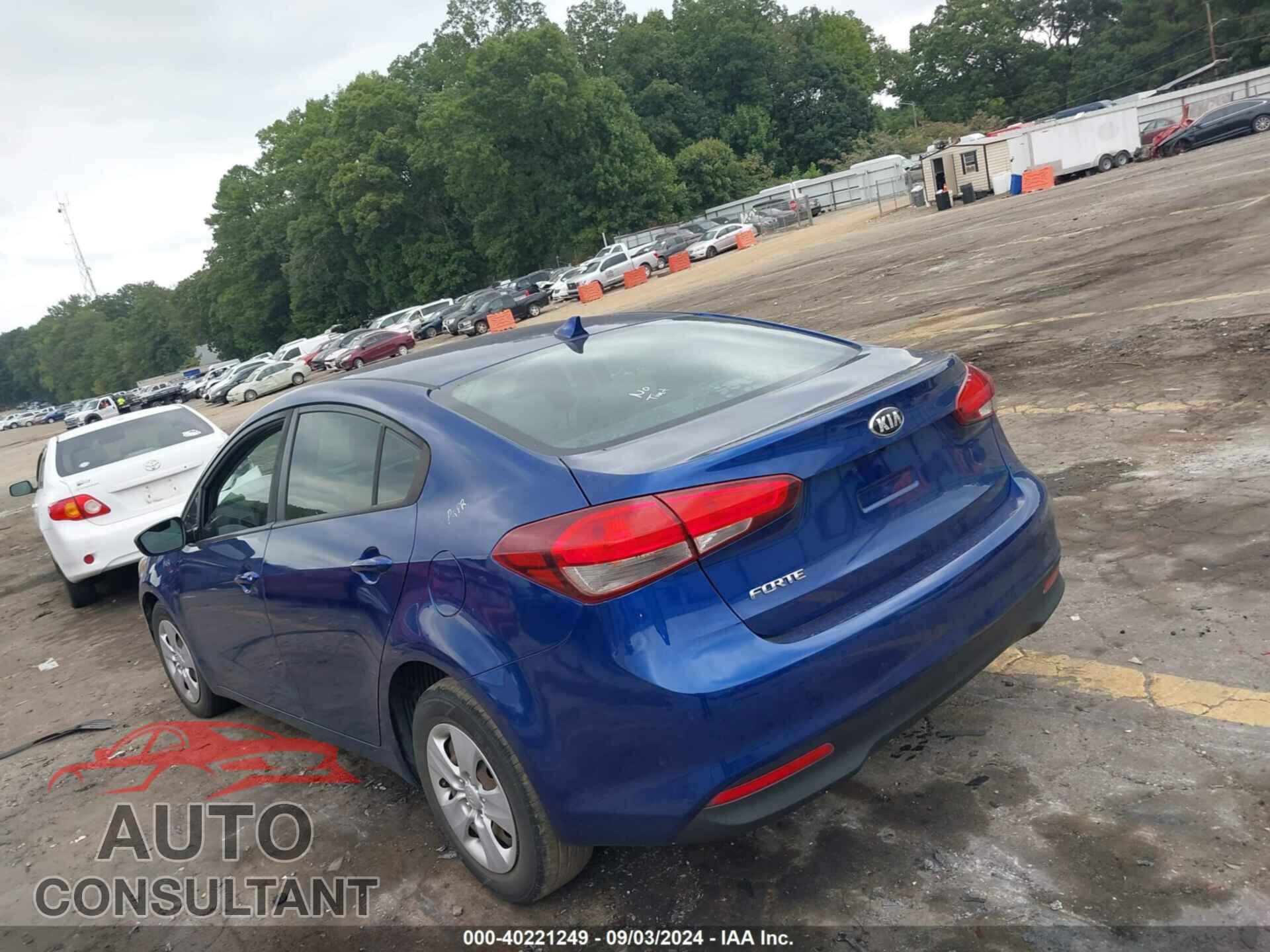 KIA FORTE 2017 - 3KPFL4A74HE095346