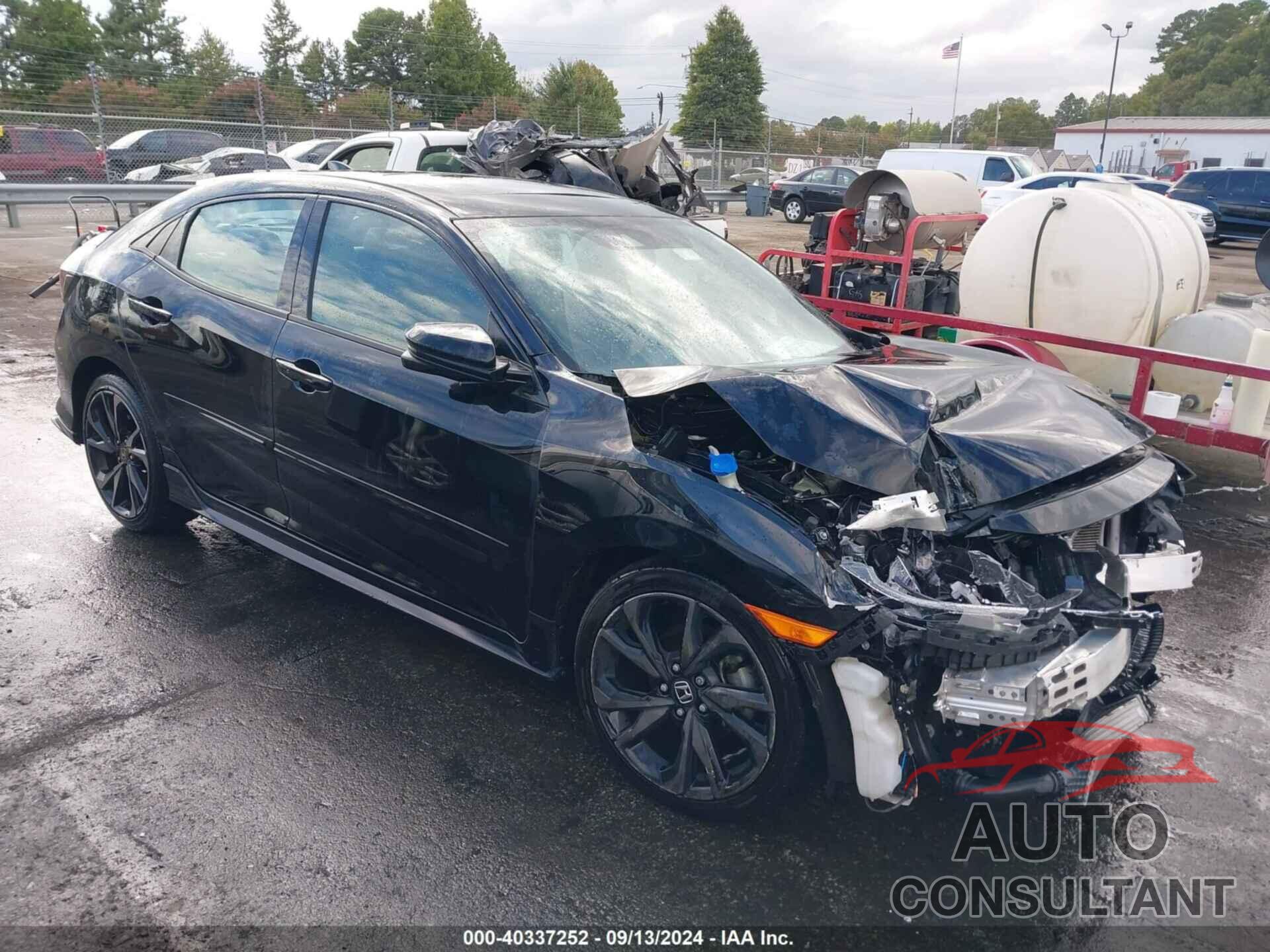 HONDA CIVIC 2019 - SHHFK7H92KU222185