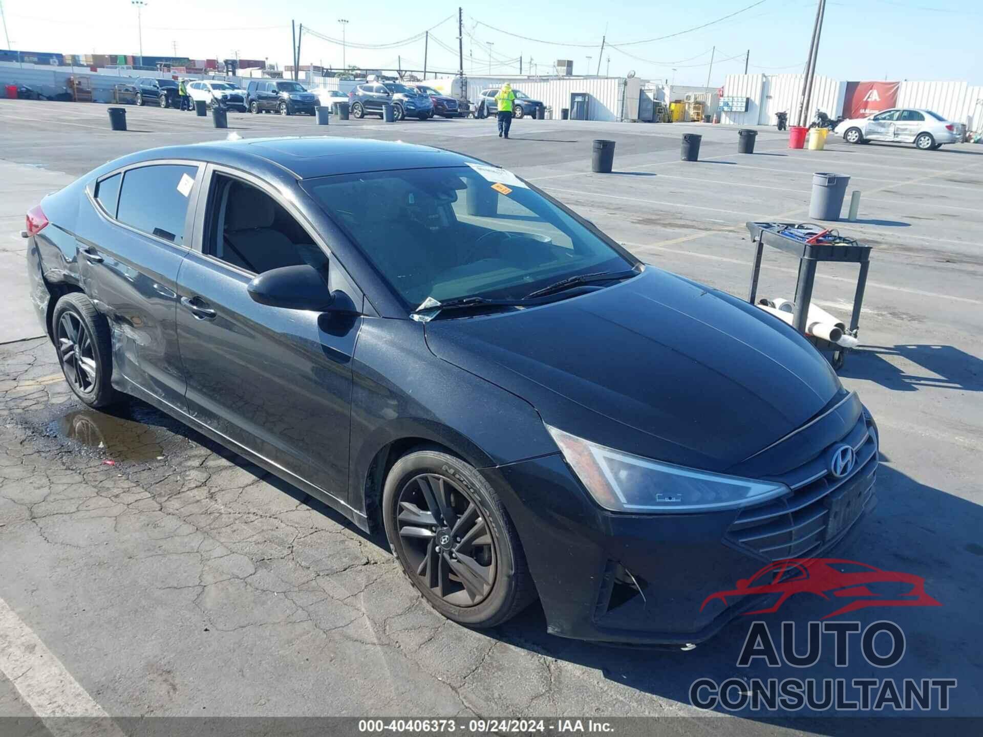 HYUNDAI ELANTRA 2019 - KMHD84LF9KU846801