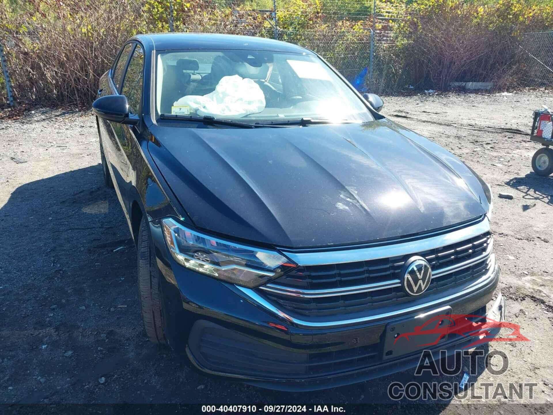 VOLKSWAGEN JETTA 2024 - 3VWEM7BU0RM092530