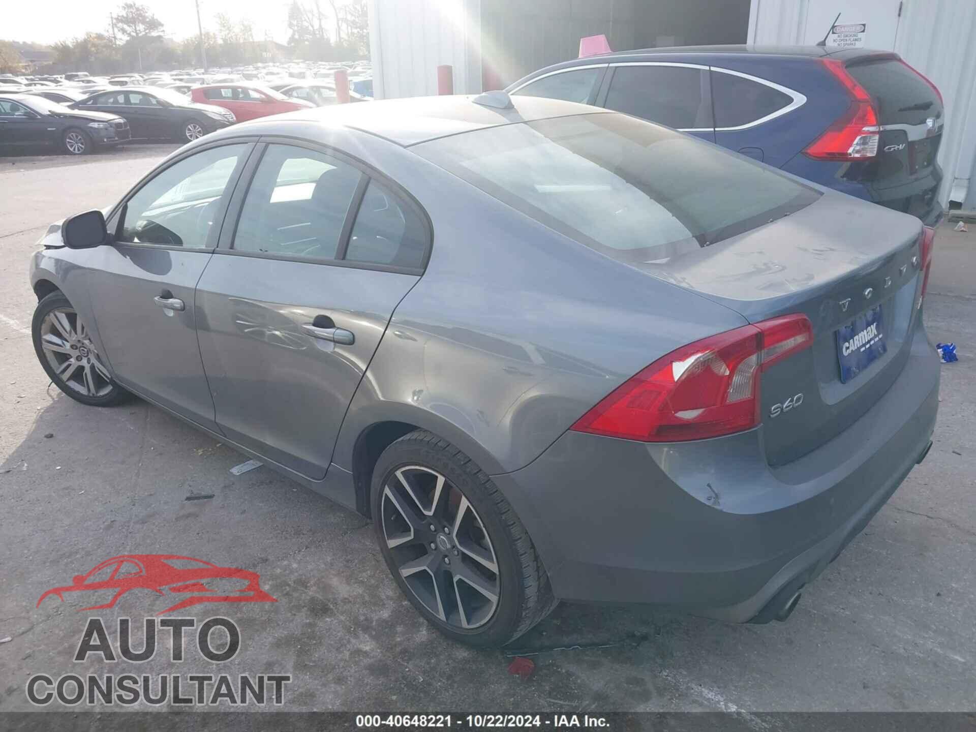 VOLVO S60 2017 - YV126MFL9H2422309
