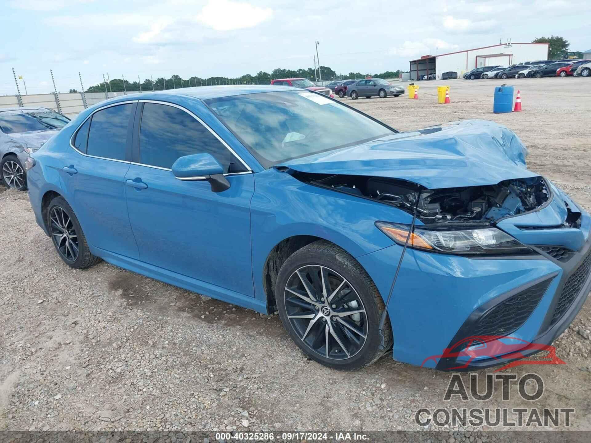 TOYOTA CAMRY 2024 - 4T1G11AK0RU206423