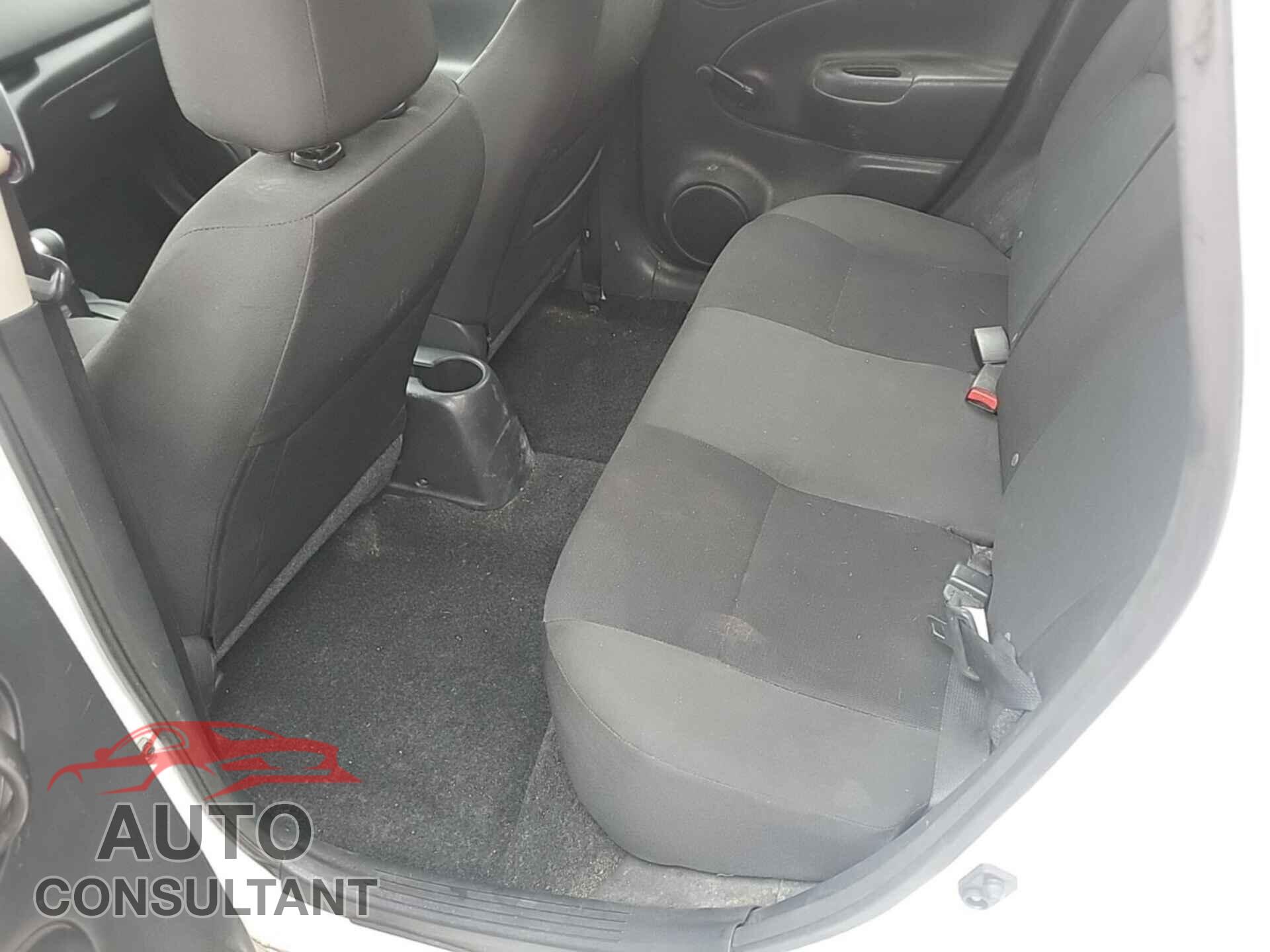 NISSAN VERSA NOTE 2017 - 3N1CE2CP8HL362937