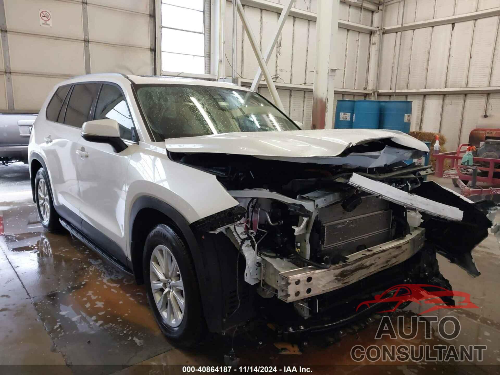TOYOTA GRAND HIGHLANDER 2024 - 5TDACAB51RS009505