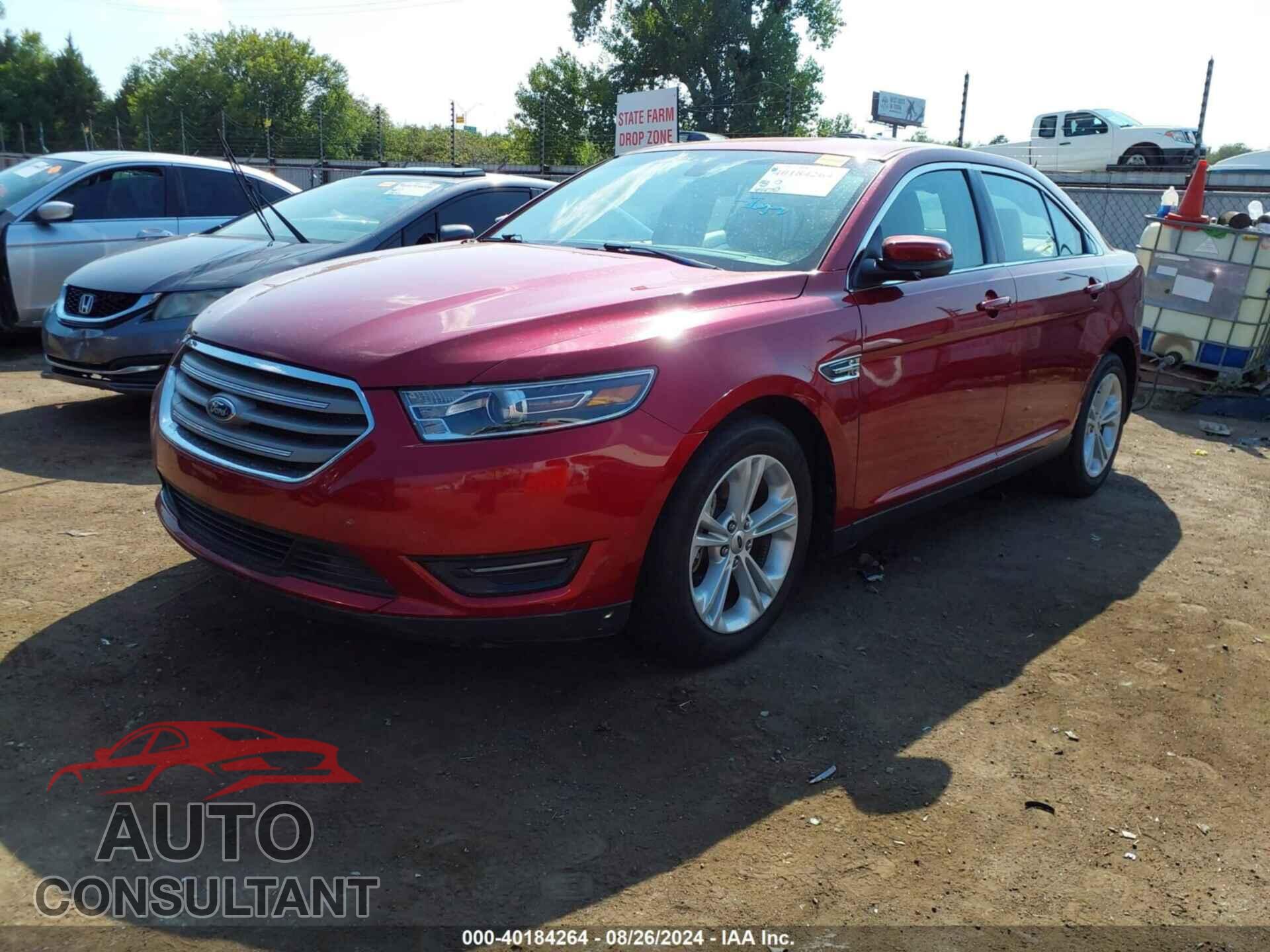 FORD TAURUS 2017 - 1FAHP2E89HG137536