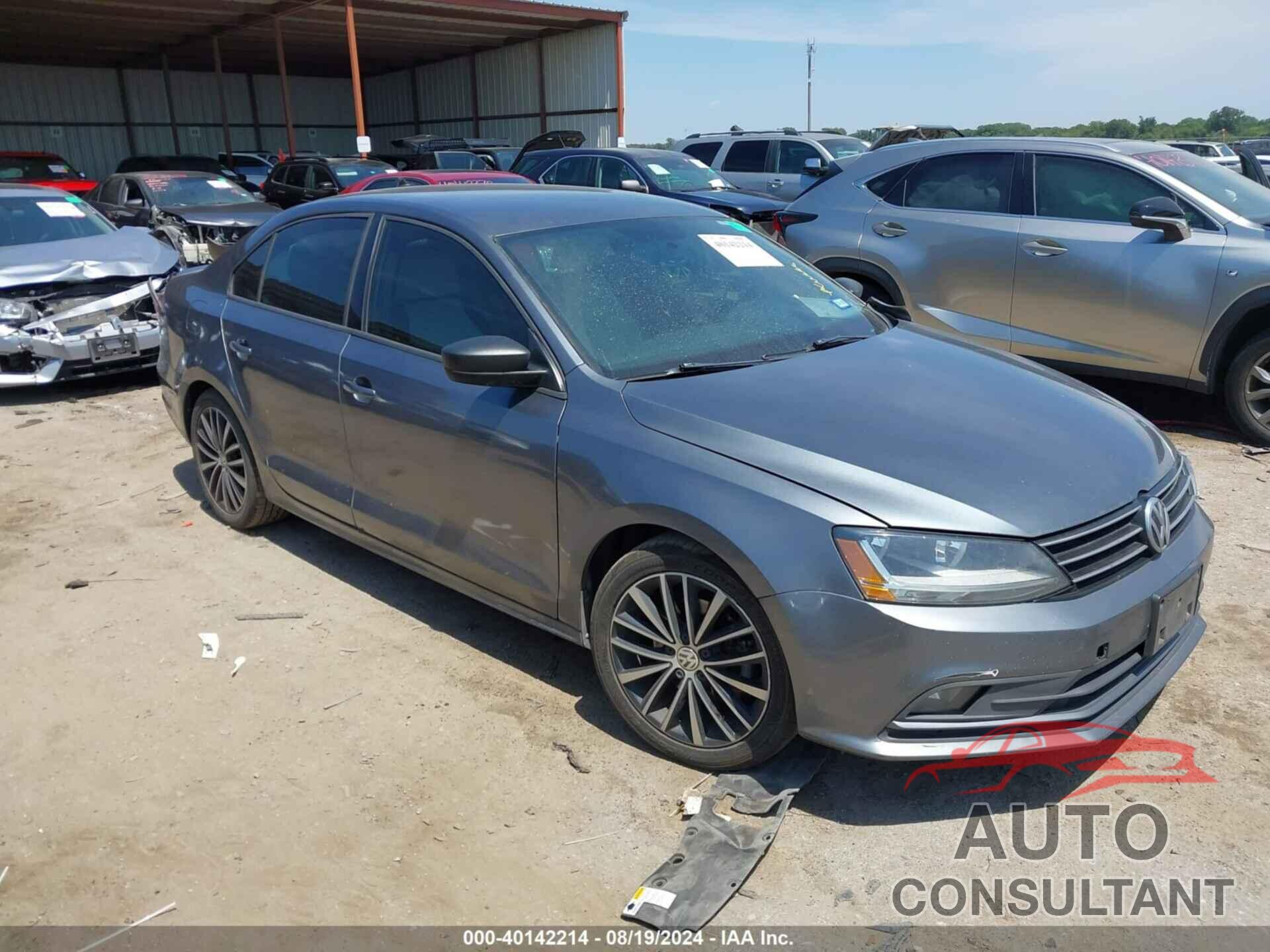 VOLKSWAGEN JETTA 2017 - 3VWD17AJ2HM309618