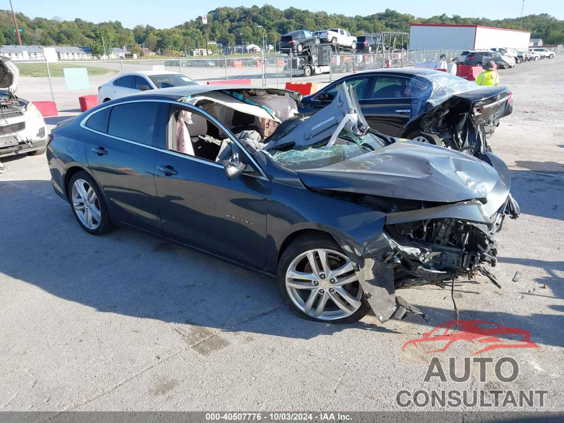 CHEVROLET MALIBU 2021 - 1G1ZD5ST3MF030332