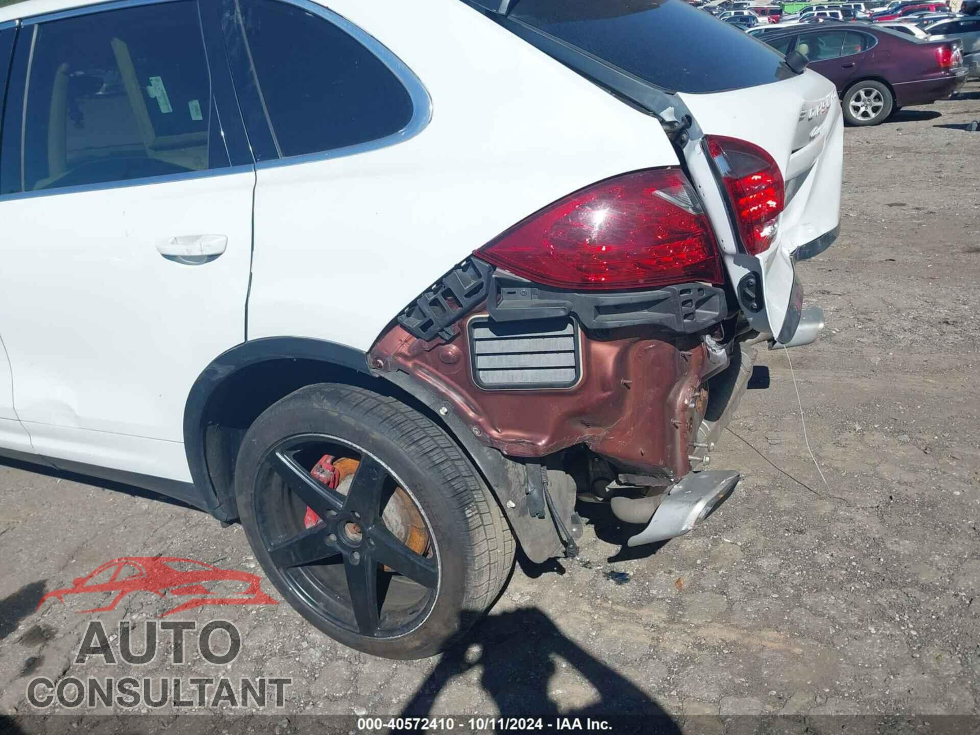 PORSCHE CAYENNE 2012 - WP1AA2A21CLA07747