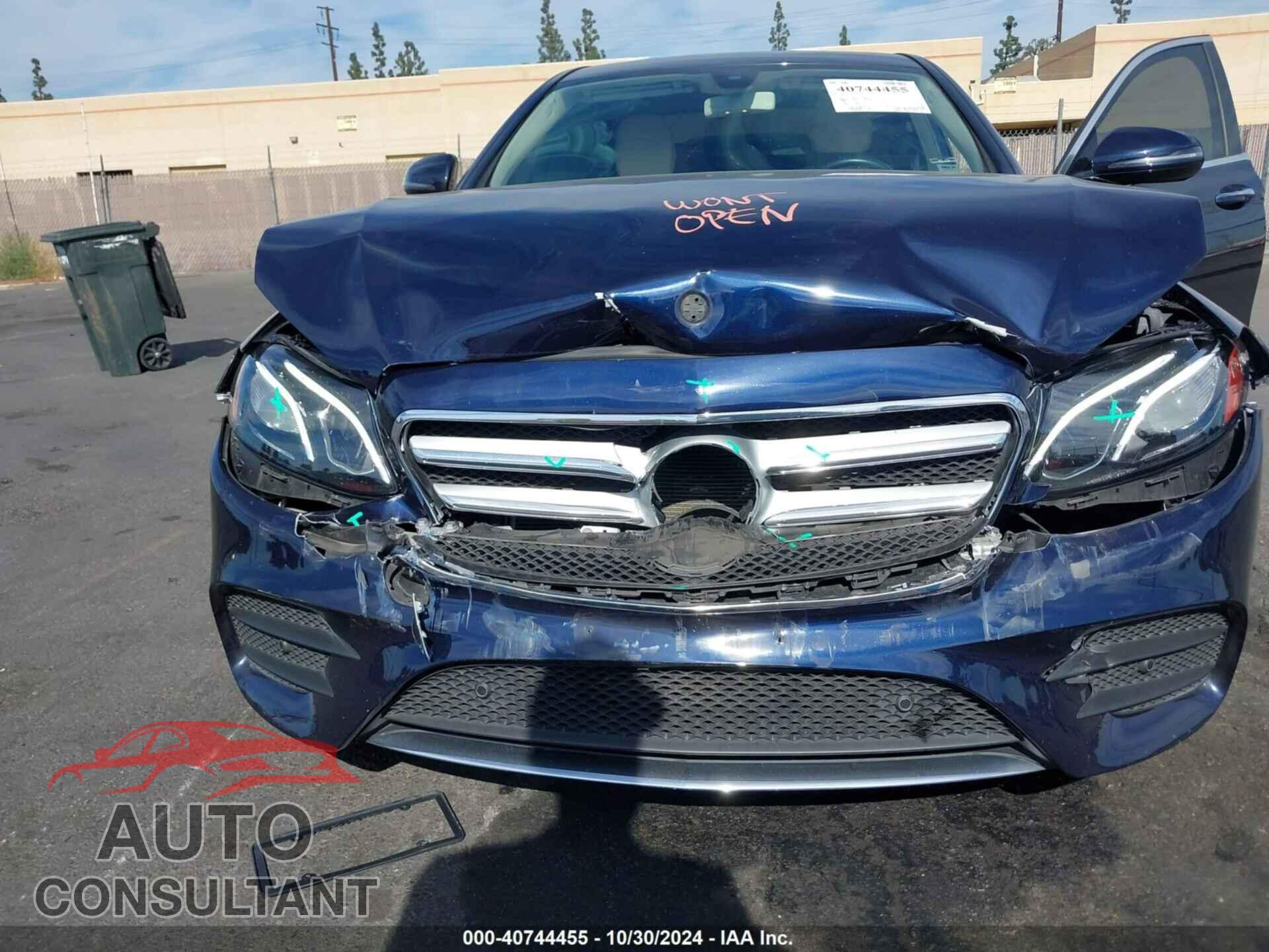 MERCEDES-BENZ E 300 2017 - WDDZF4JB9HA241208