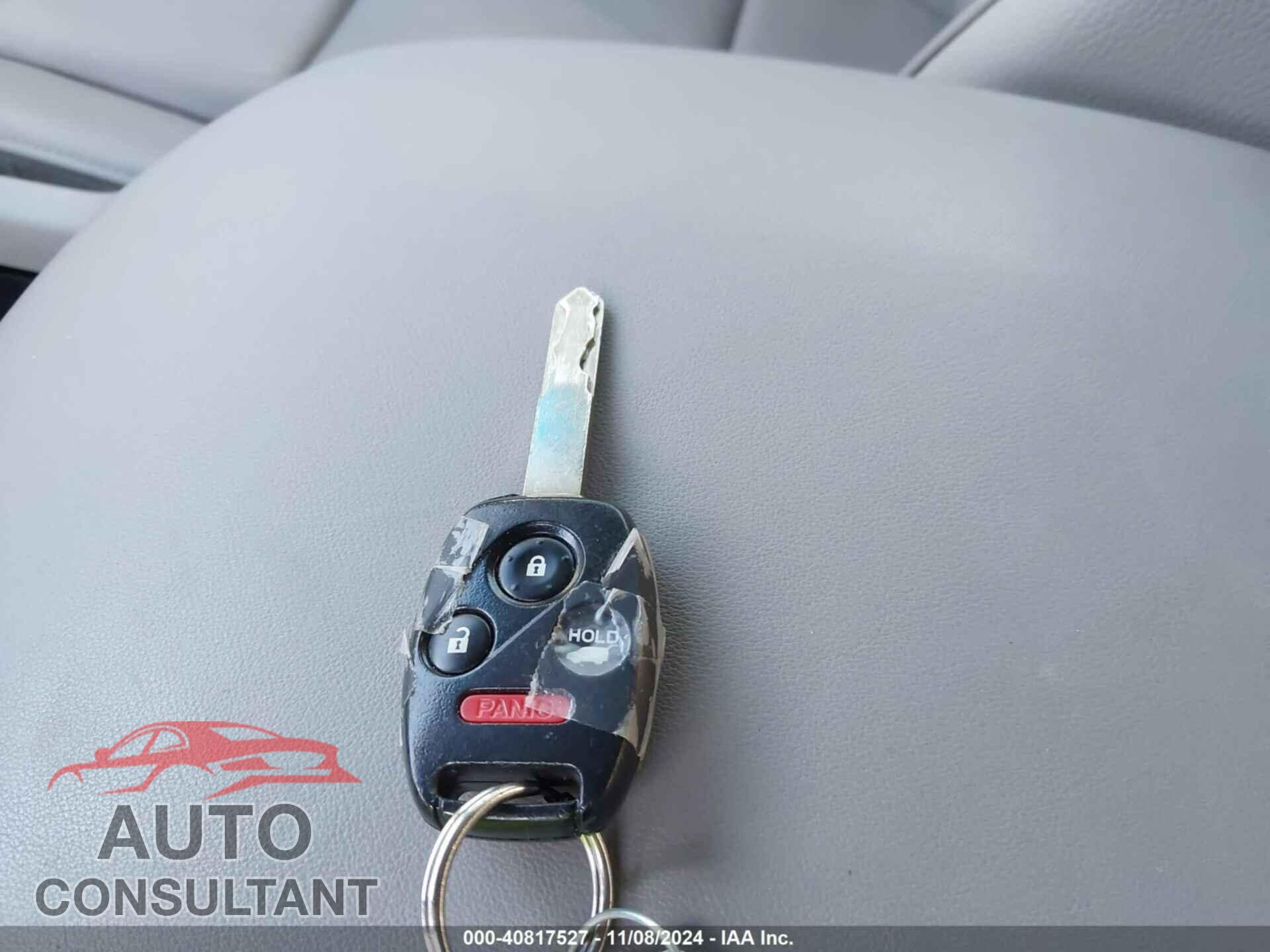 HONDA PILOT 2013 - 5FNYF3H50DB044252