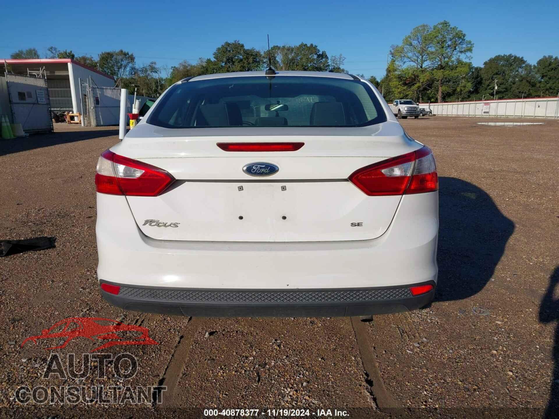 FORD FOCUS 2012 - 1FAHP3F24CL235048