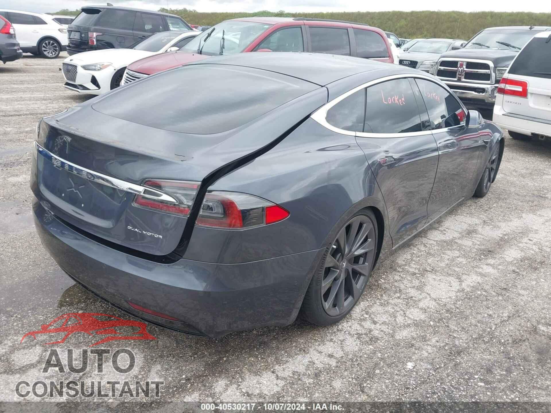 TESLA MODEL S 2020 - 5YJSA1E20LF411104