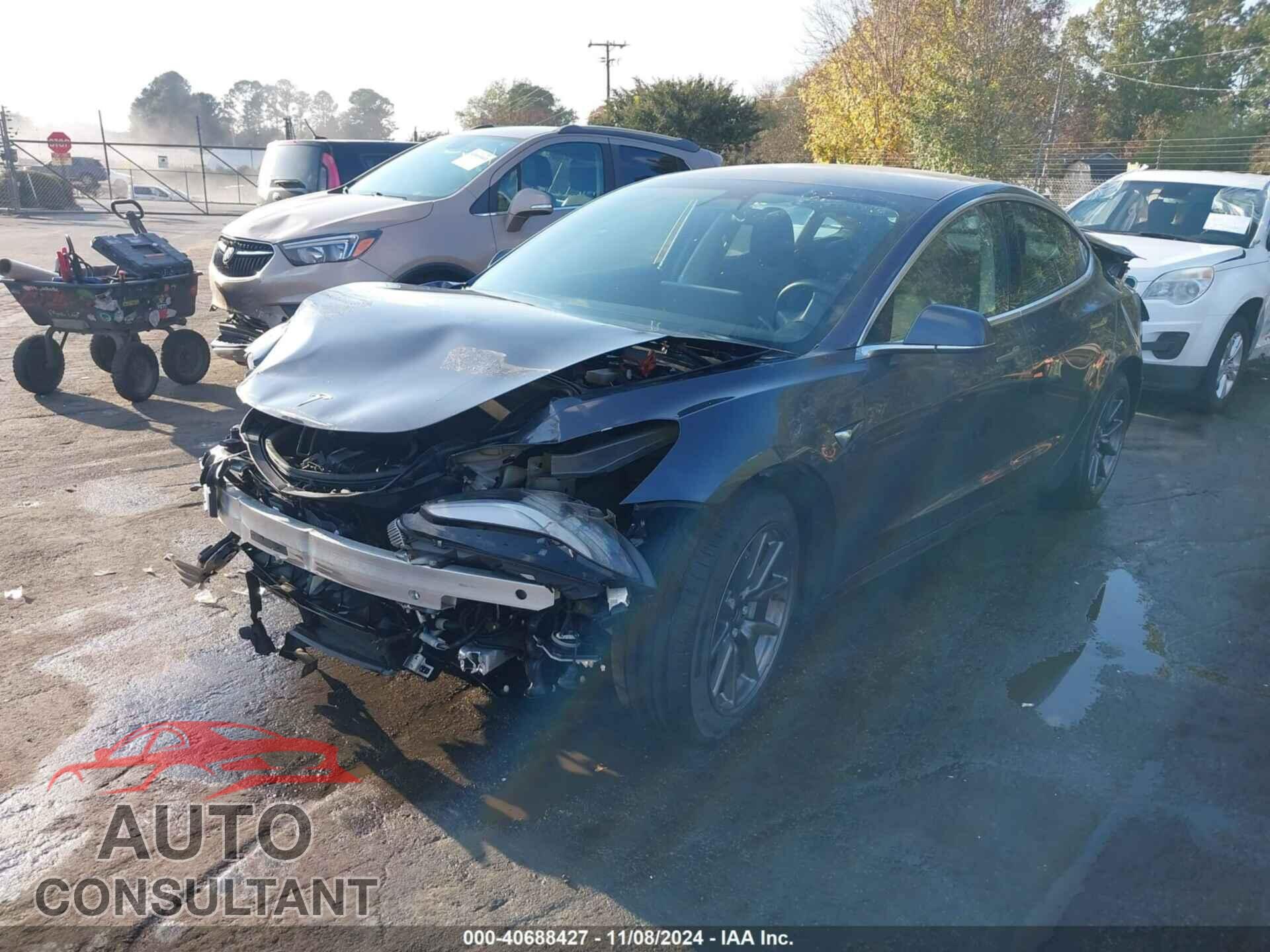 TESLA MODEL 3 2019 - 5YJ3E1EB7KF210002