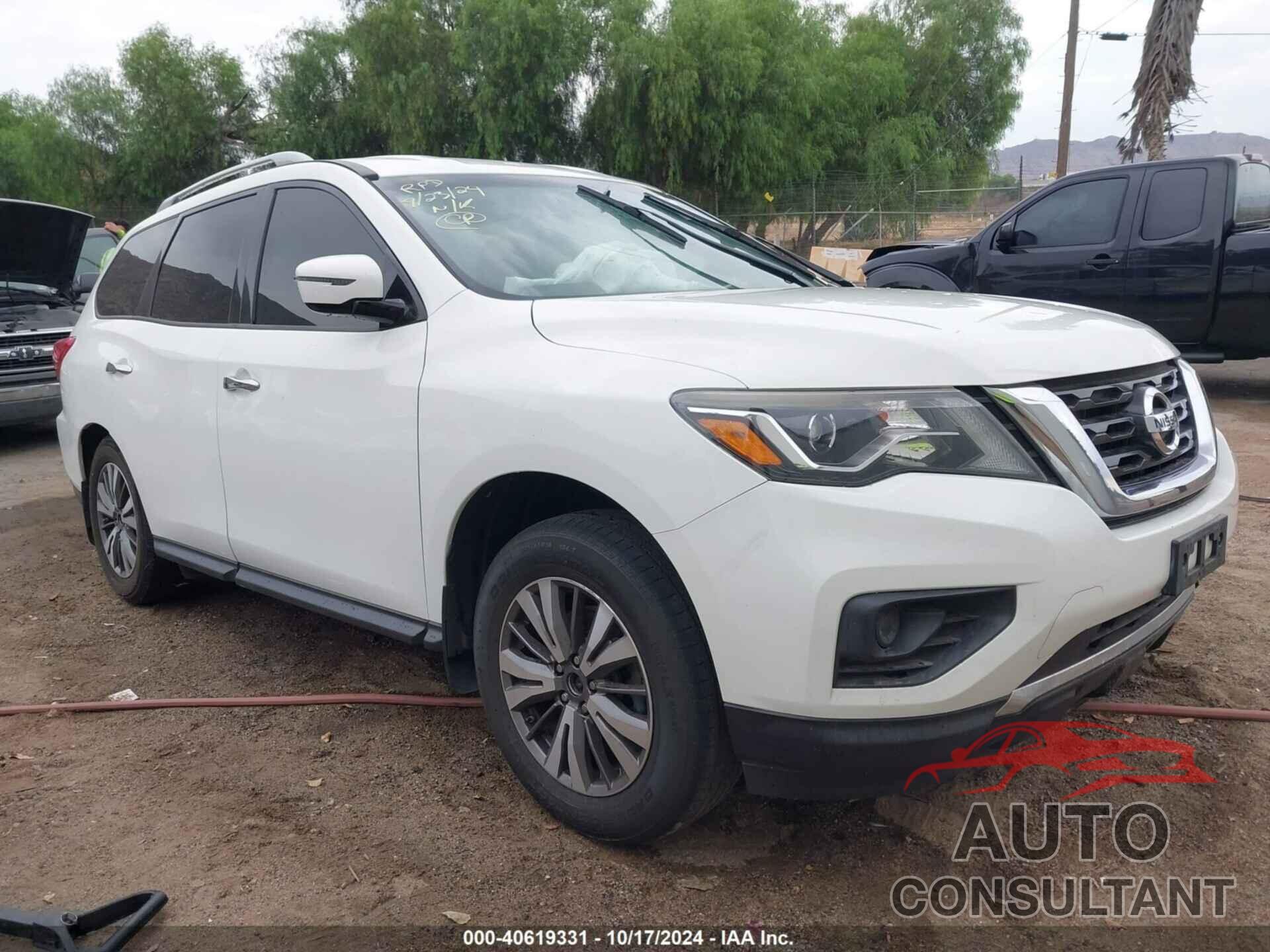 NISSAN PATHFINDER 2017 - 5N1DR2MN5HC690665