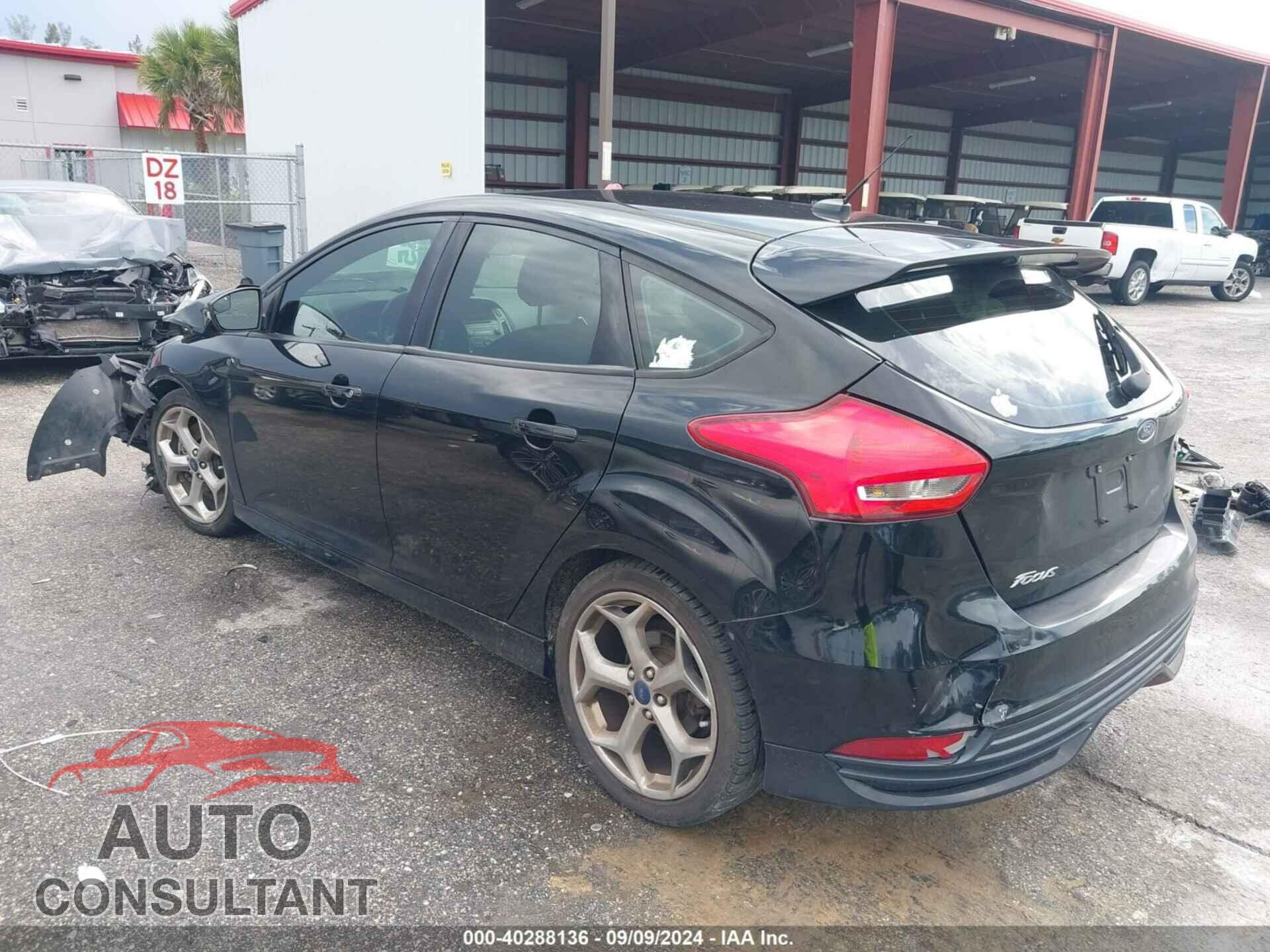 FORD FOCUS ST 2016 - 1FADP3L95GL377219