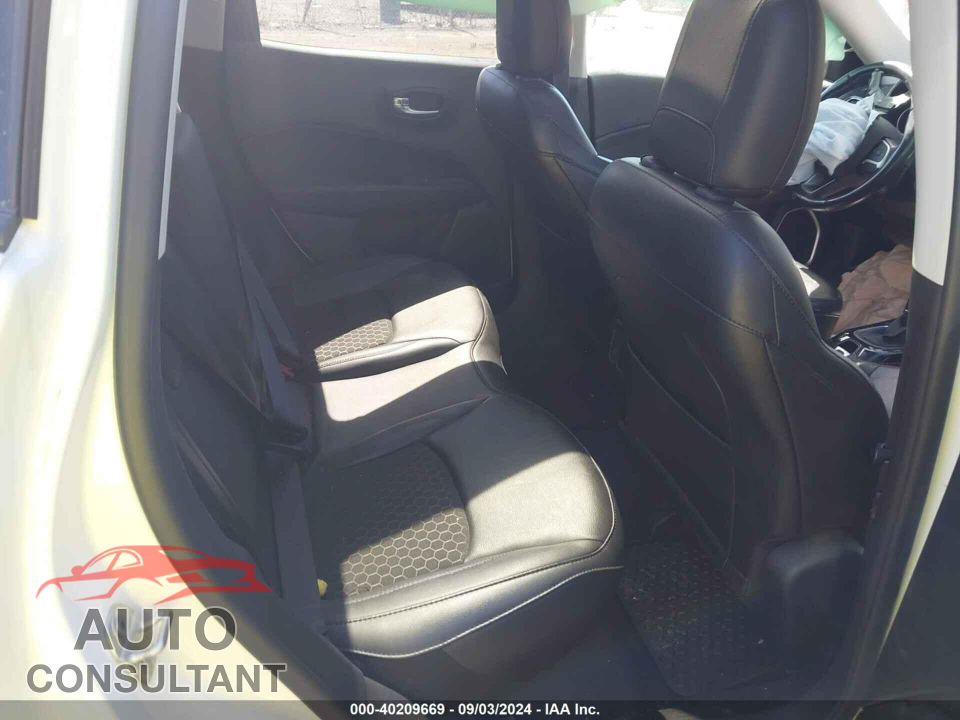 JEEP COMPASS 2020 - 3C4NJDBB8LT168436
