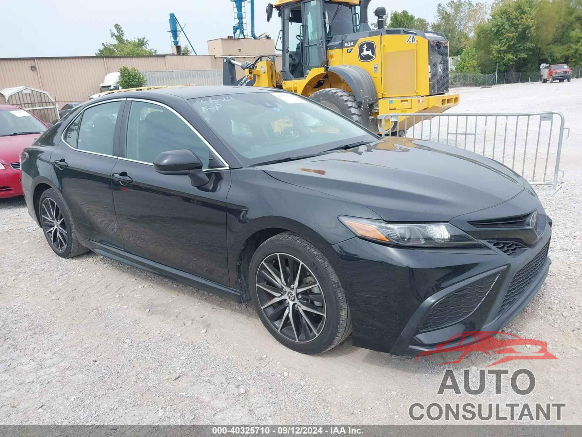 TOYOTA CAMRY 2021 - 4T1G11AK6MU489788