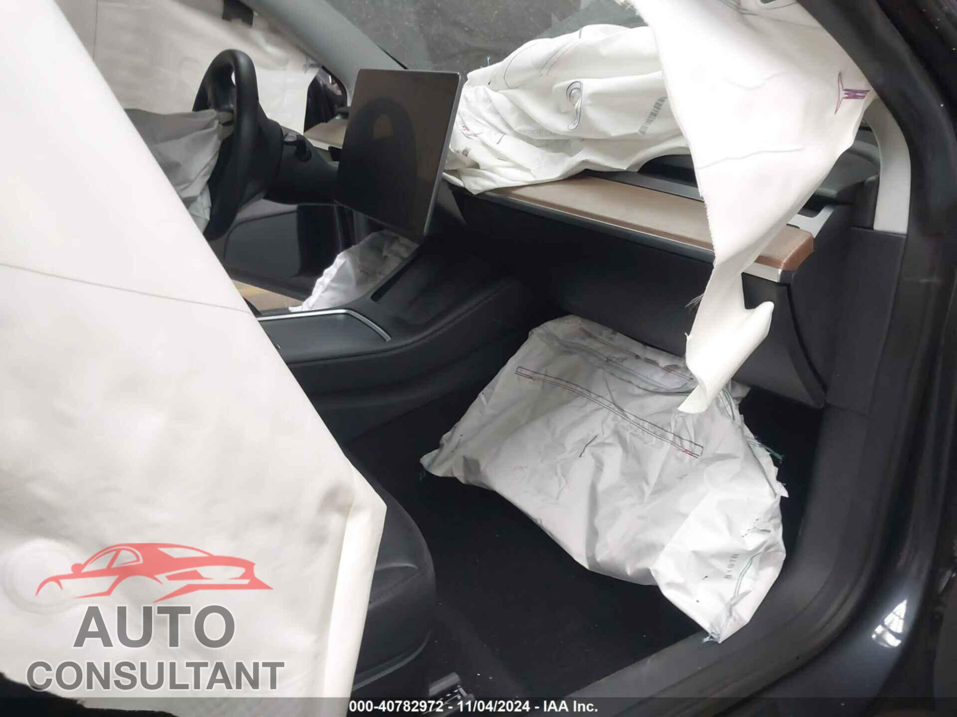 TESLA MODEL 3 2021 - 5YJ3E1EA7MF096416