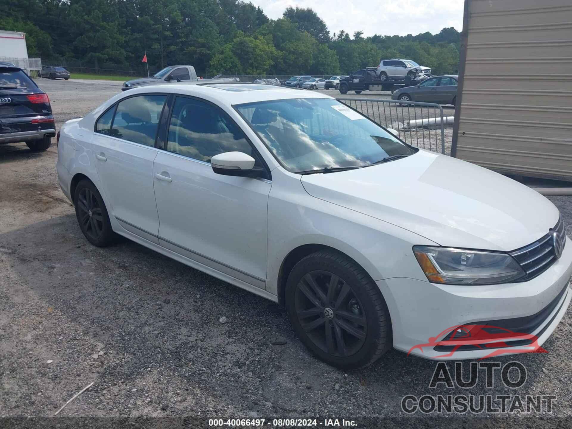 VOLKSWAGEN JETTA 2018 - 3VWL17AJXJM252098