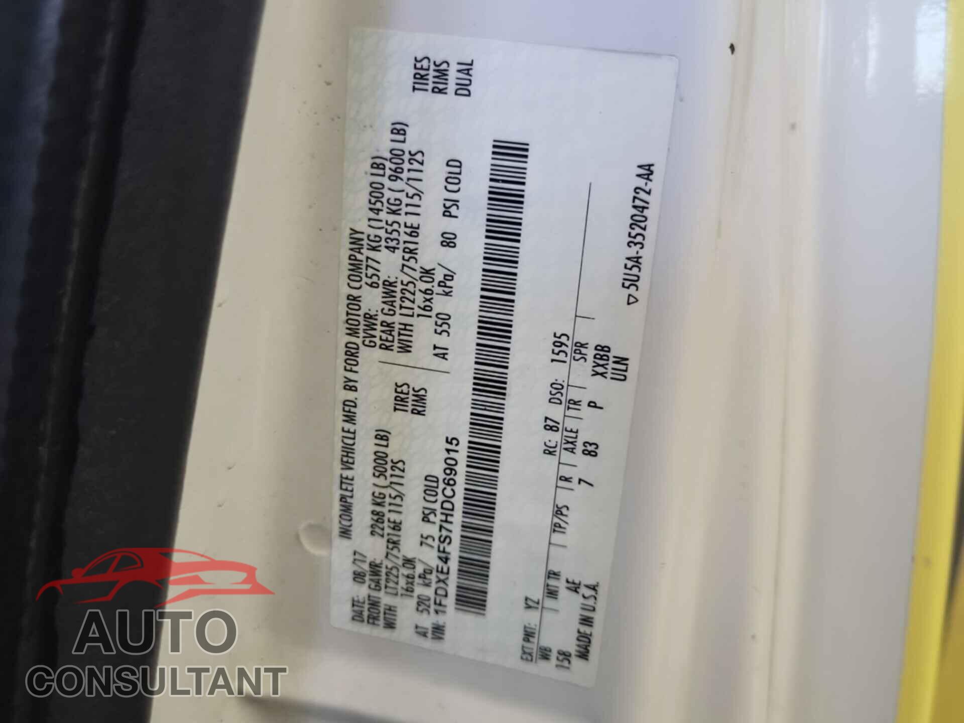 FORD ECONOLINE 2017 - 1FDXE4FS7HDC69015
