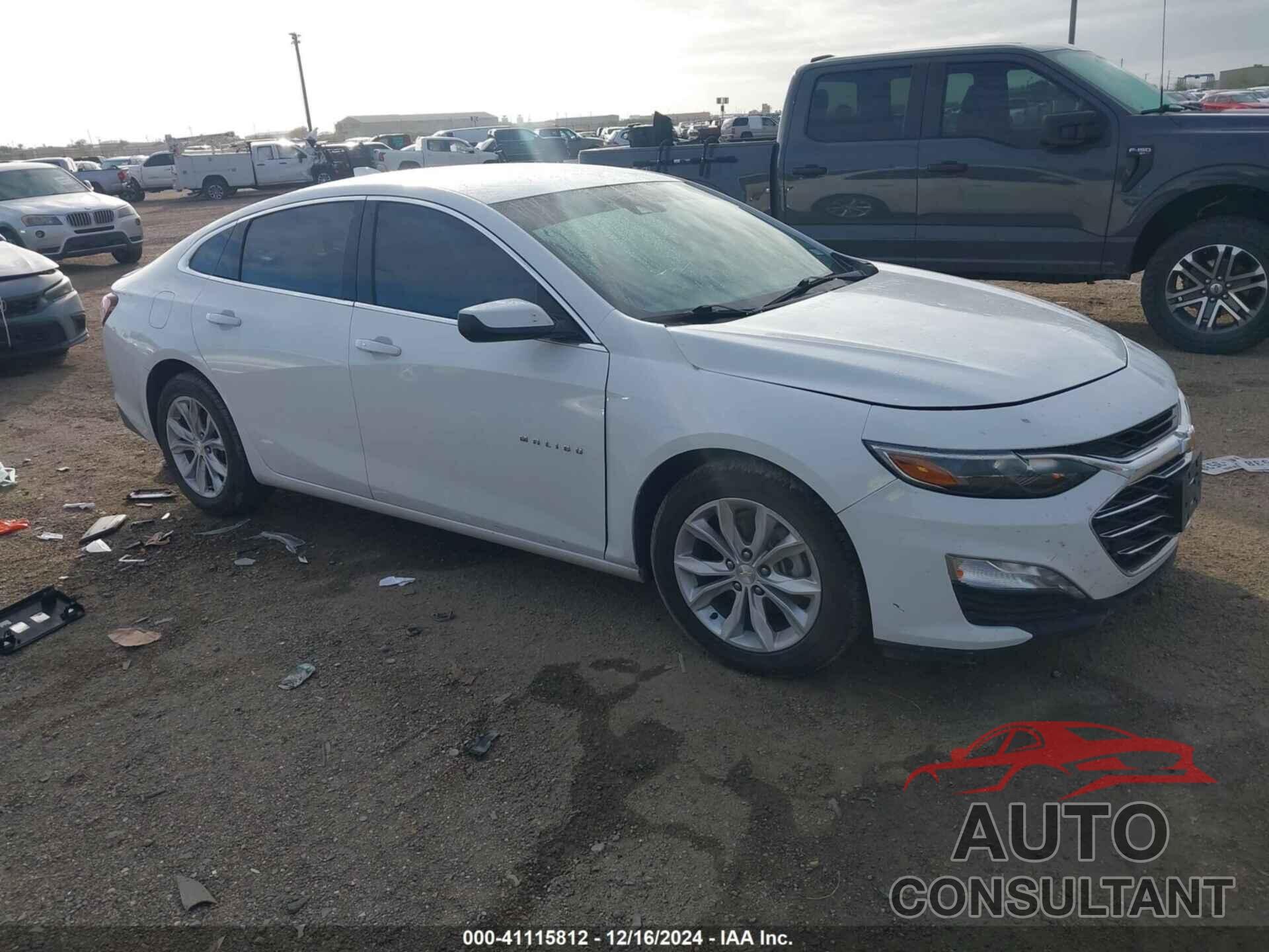 CHEVROLET MALIBU 2022 - 1G1ZD5ST4NF107792