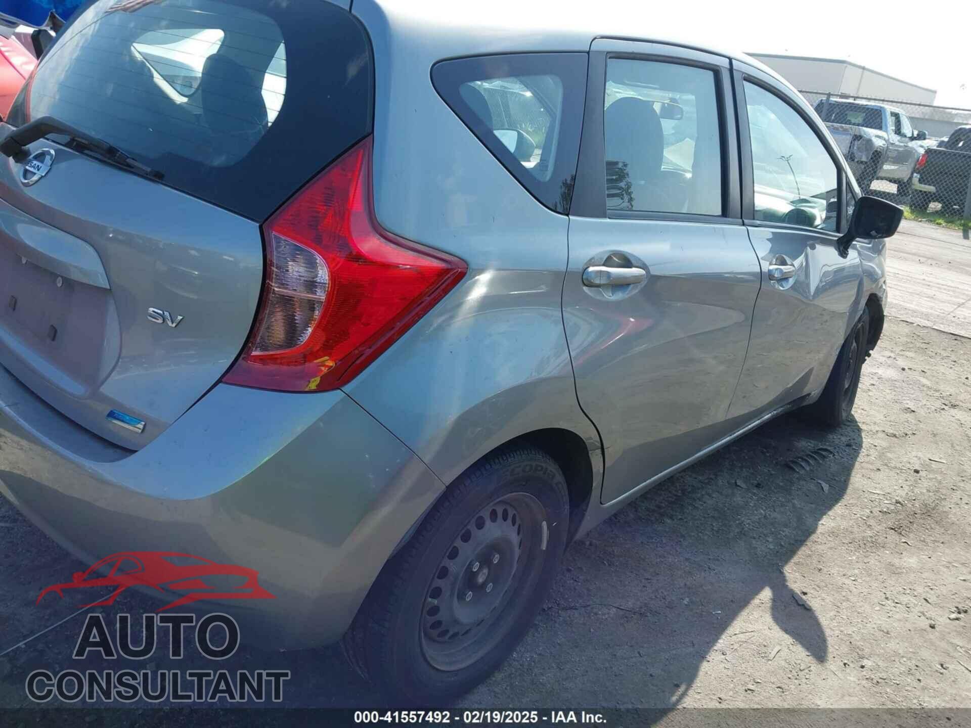 NISSAN VERSA NOTE 2015 - 3N1CE2CP3FL421177