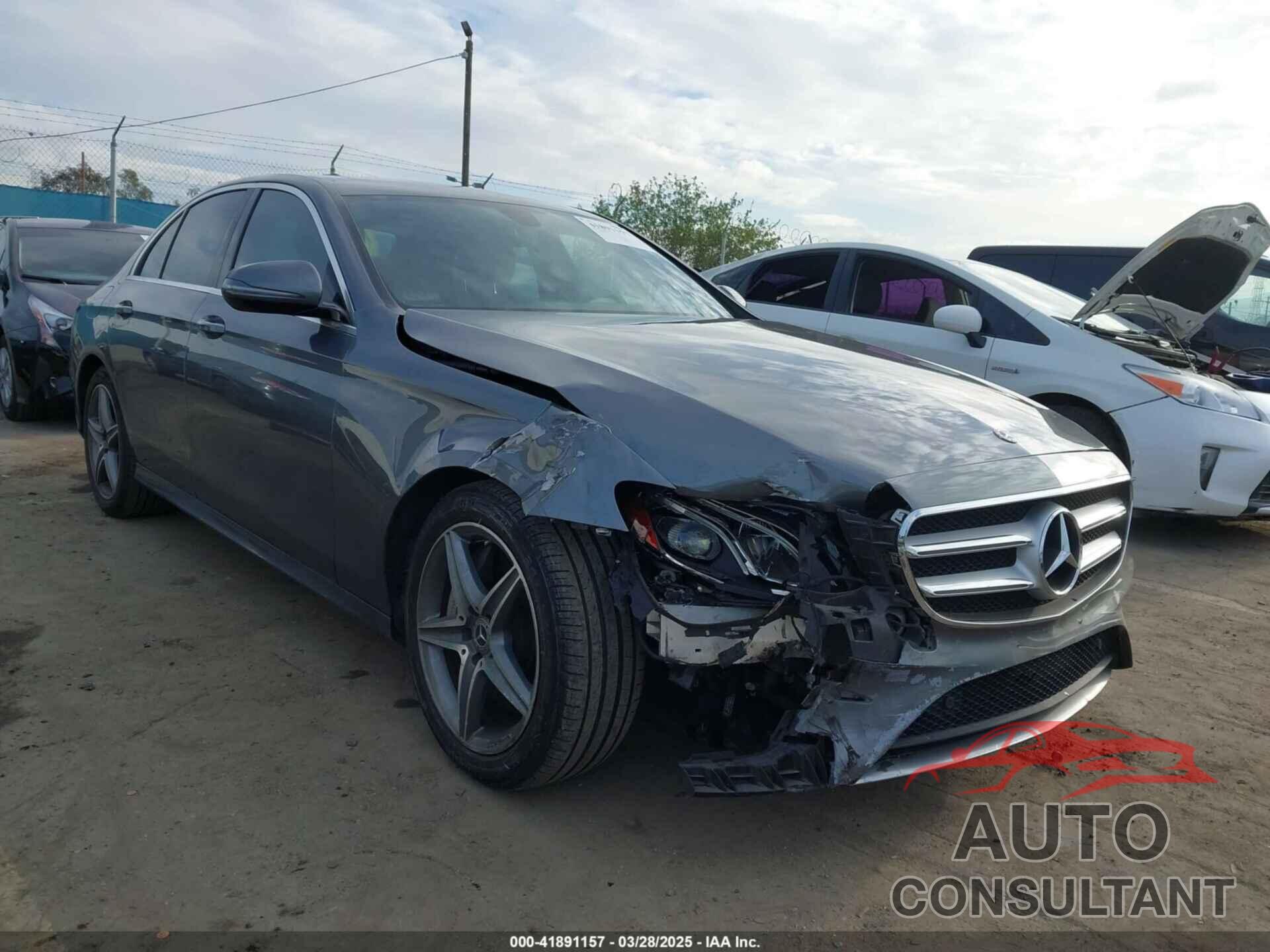 MERCEDES-BENZ E 300 2018 - WDDZF4JB5JA384193