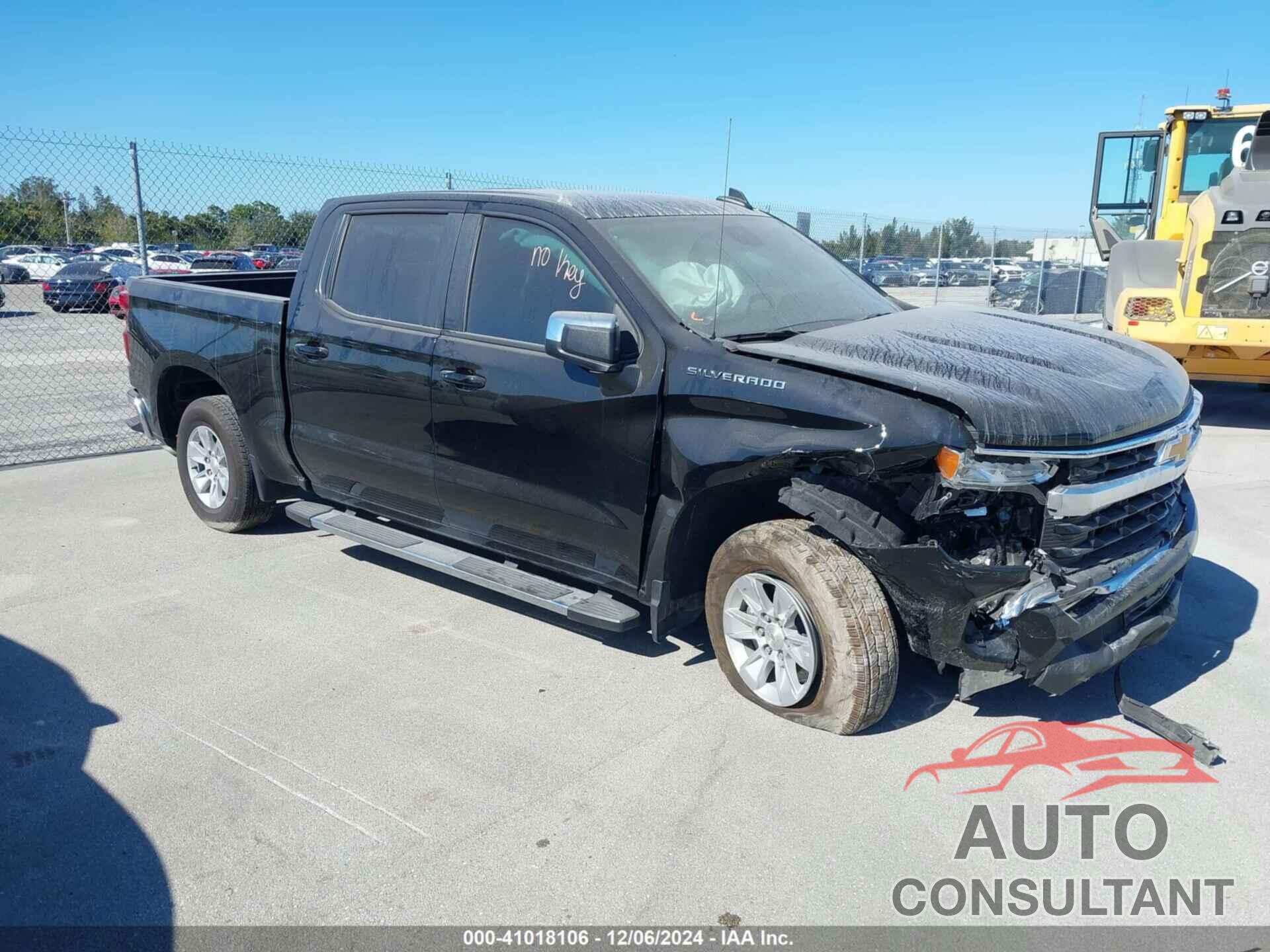 CHEVROLET SILVERADO 1500 2024 - 1GCPACEK3RZ172202