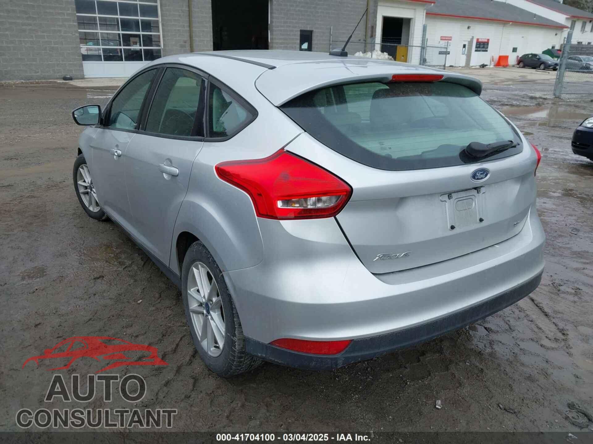 FORD FOCUS 2017 - 1FADP3K28HL259610
