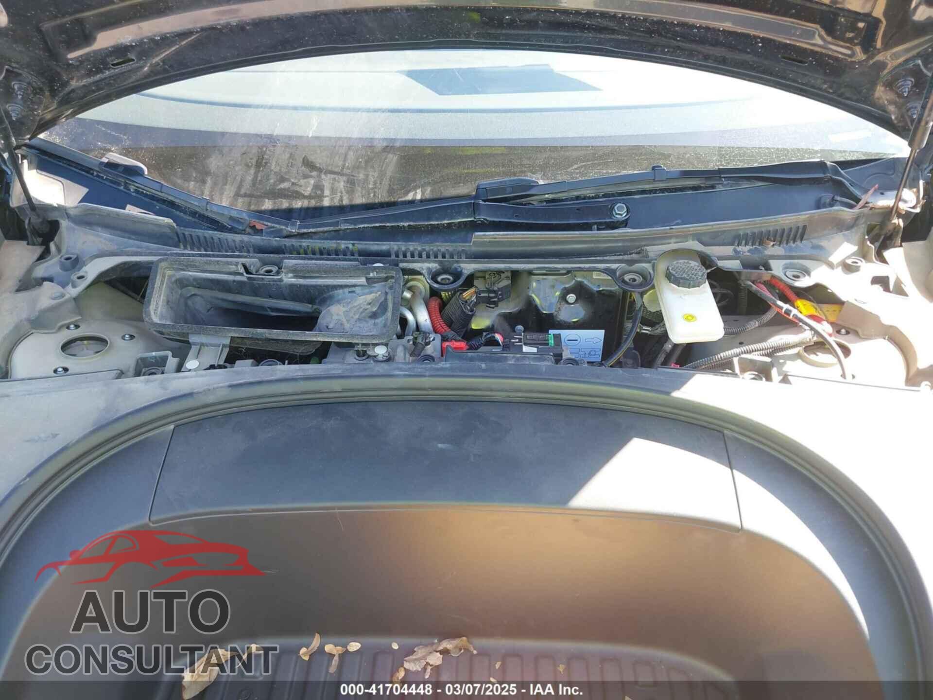 TESLA MODEL 3 2024 - 5YJ3E1ET7RF769598