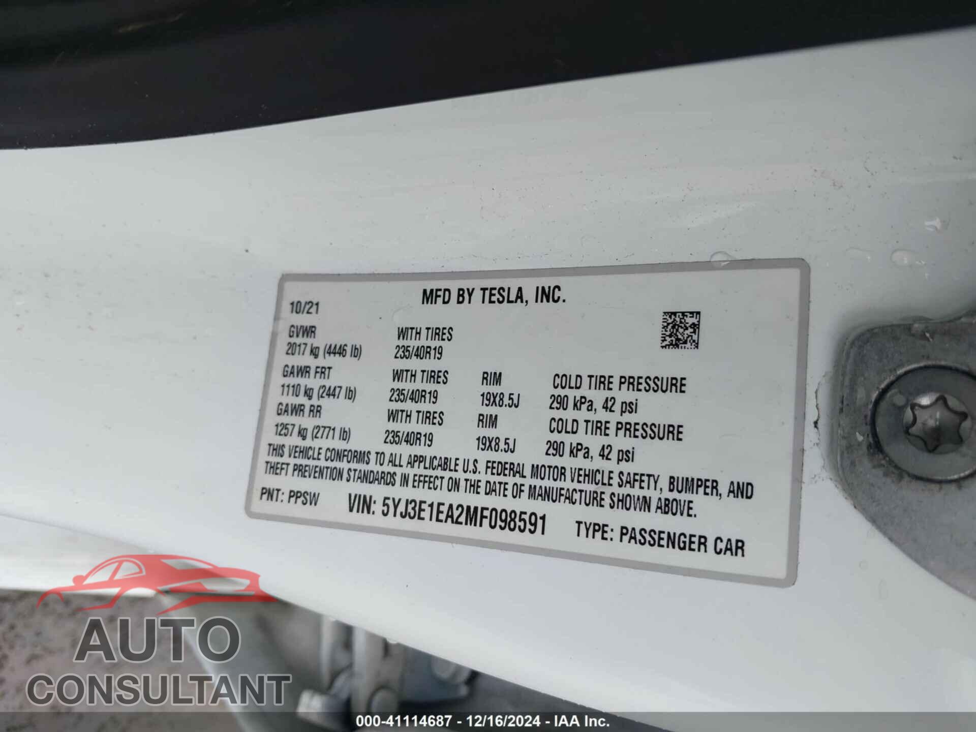 TESLA MODEL 3 2021 - 5YJ3E1EA2MF098591