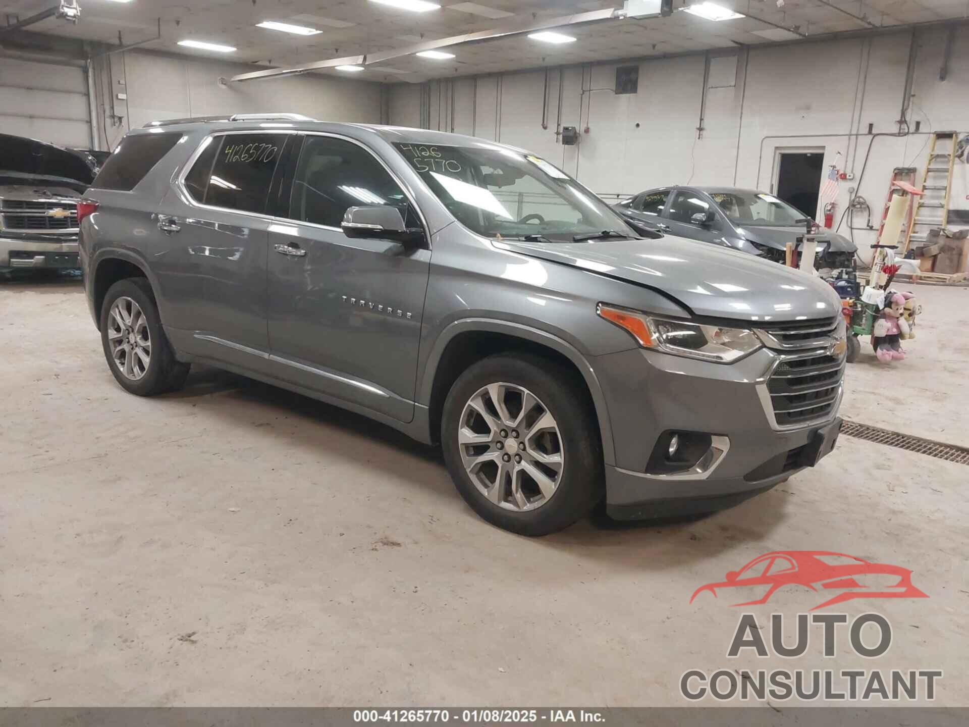 CHEVROLET TRAVERSE 2018 - 1GNEVJKW7JJ243726