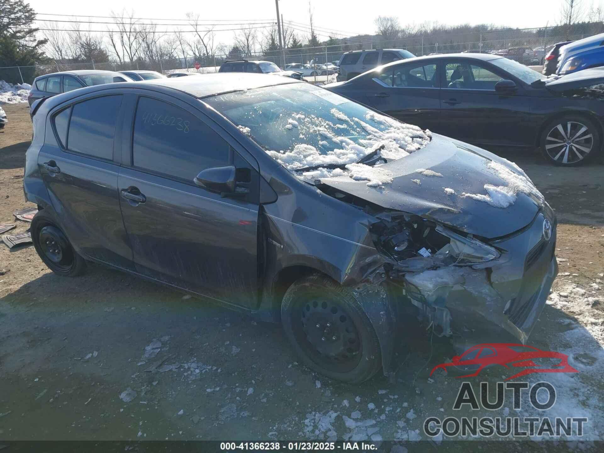 TOYOTA PRIUS C 2015 - JTDKDTB36F1113749