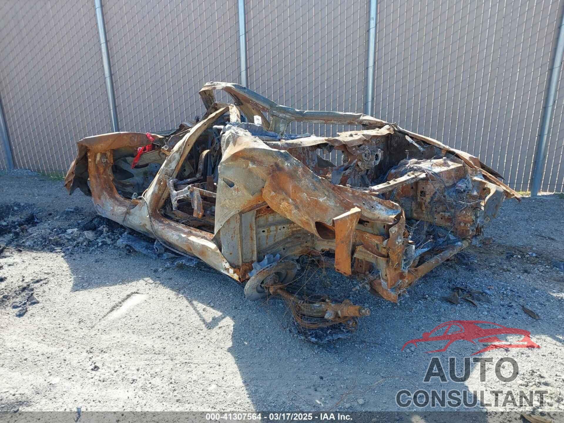 TESLA MODEL Y 2023 - 7SAYGDEE2PA094825