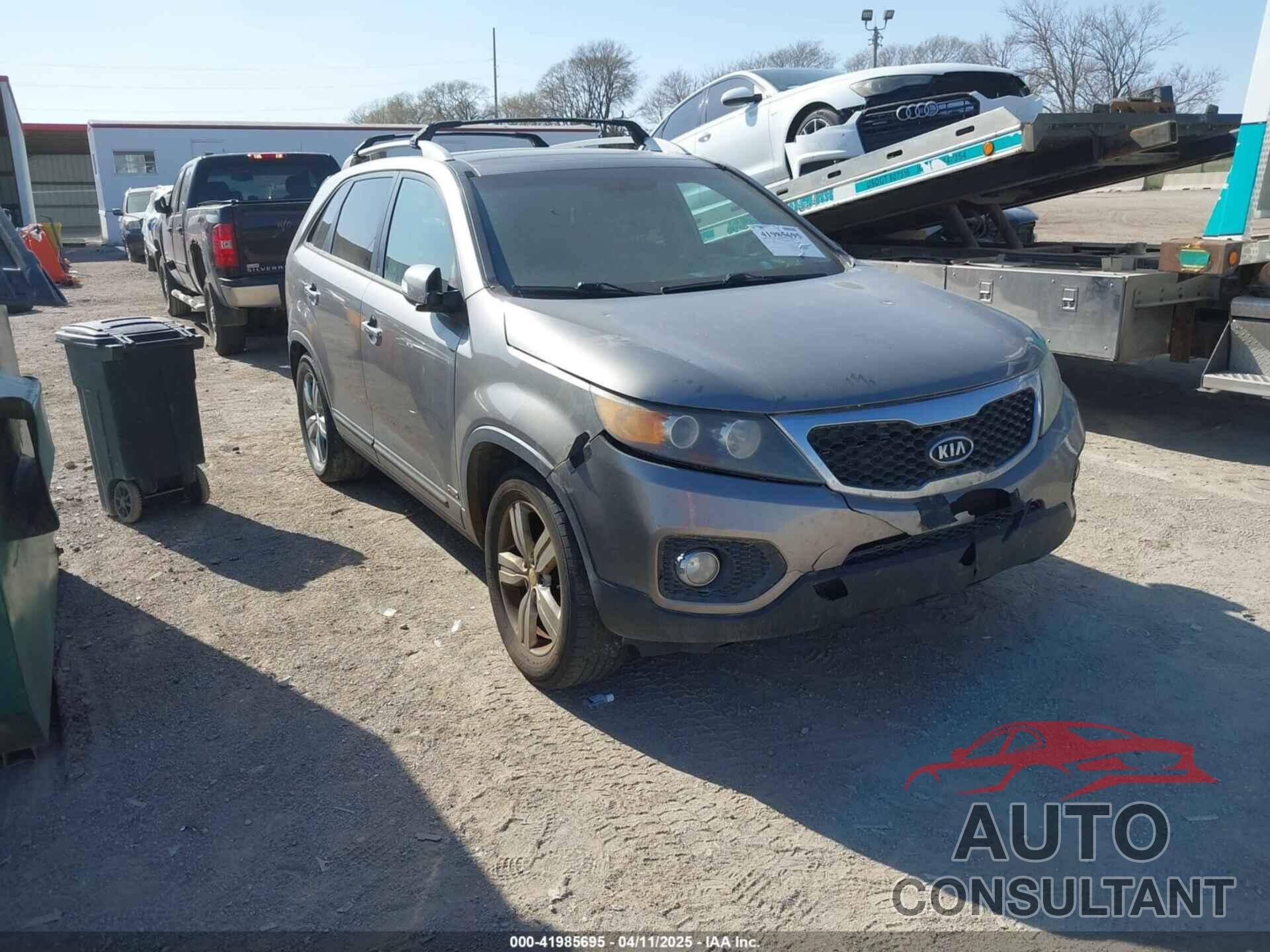 KIA SORENTO 2012 - 5XYKUDA22CG235597