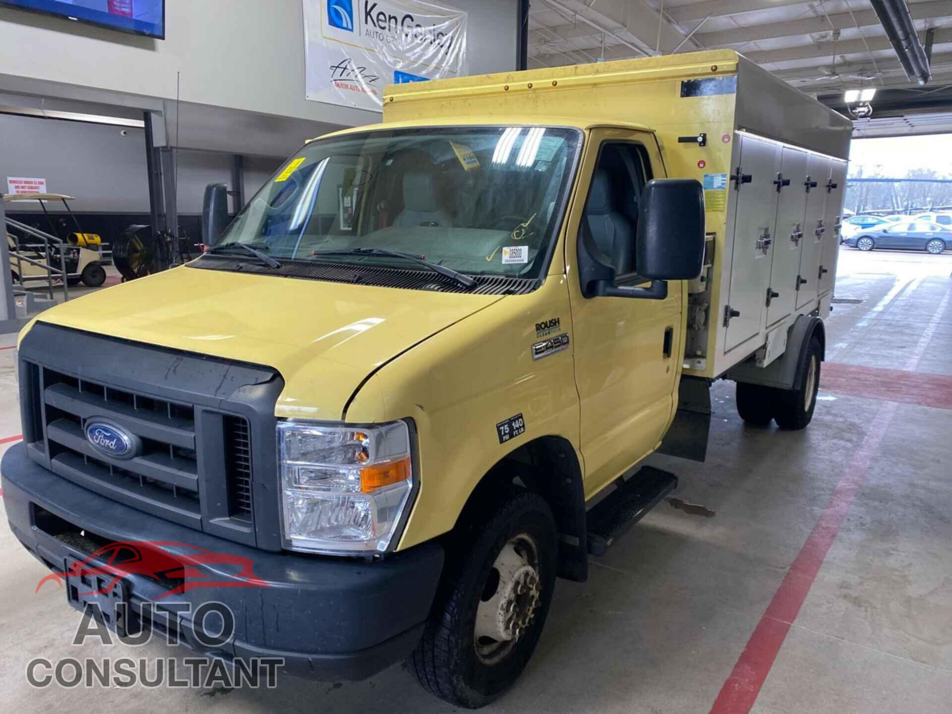 FORD ECONOLINE 2019 - 1FDXE4FS2KDC53537